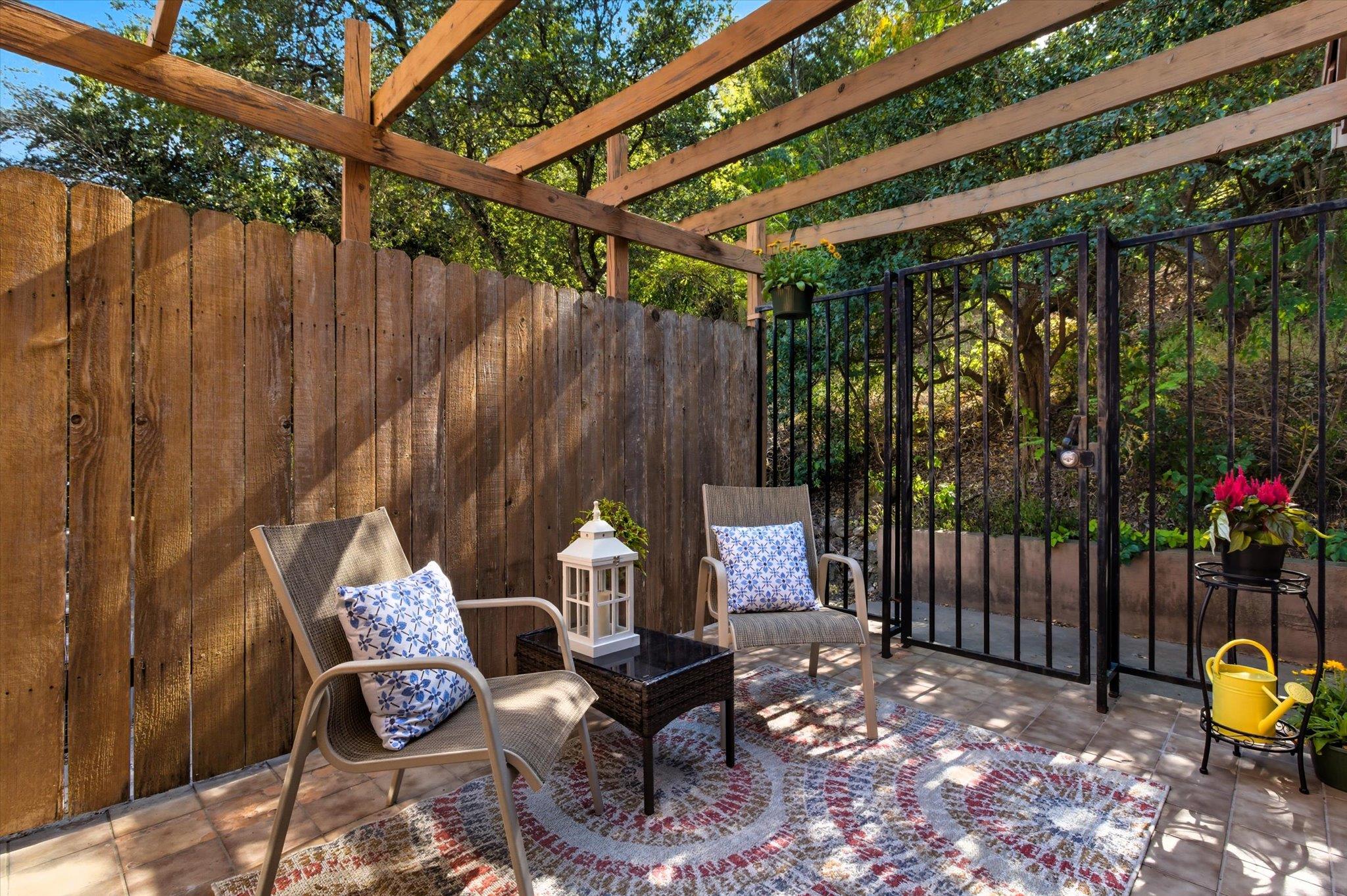 821 Old Ranch Rd 12 Rd, San Marcos, TX 78666