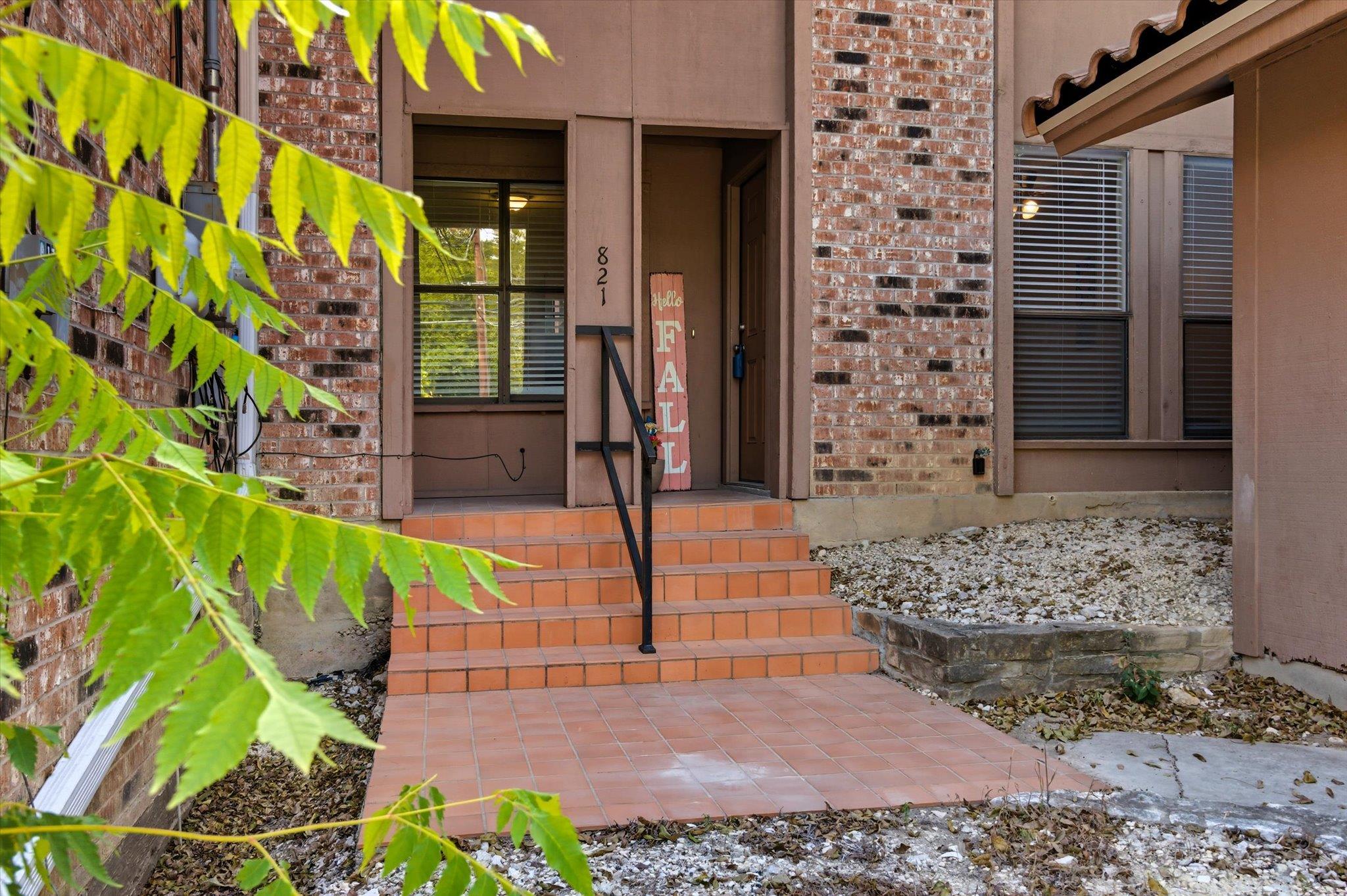 821 Old Ranch Rd 12 Rd, San Marcos, TX 78666