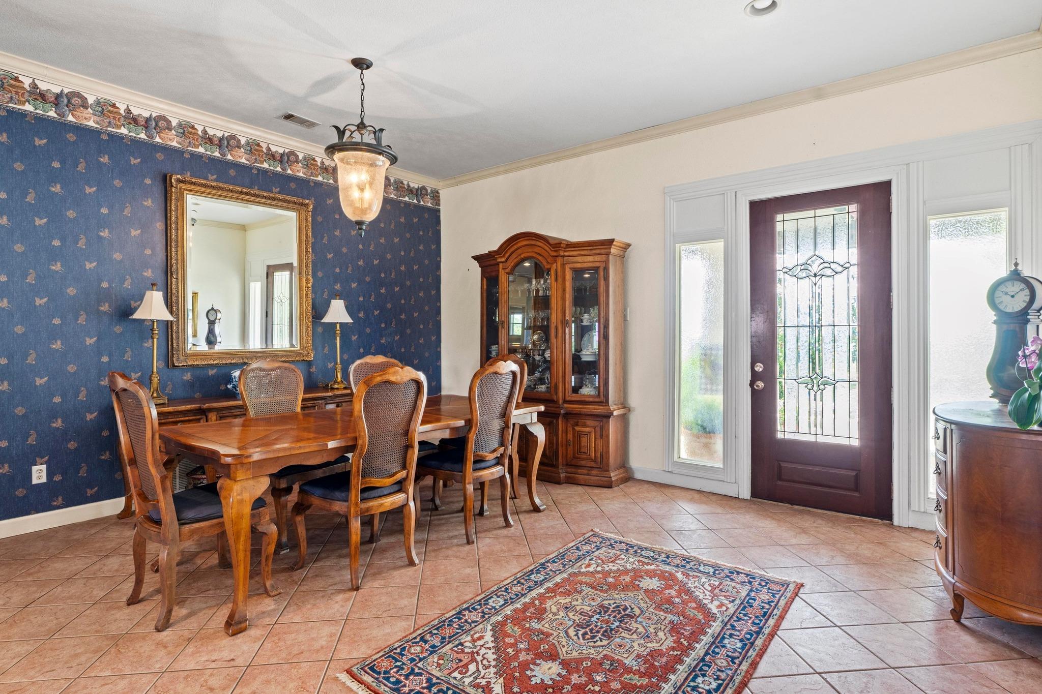 401 Comanche Bluff Rd, Taylor, TX 76574