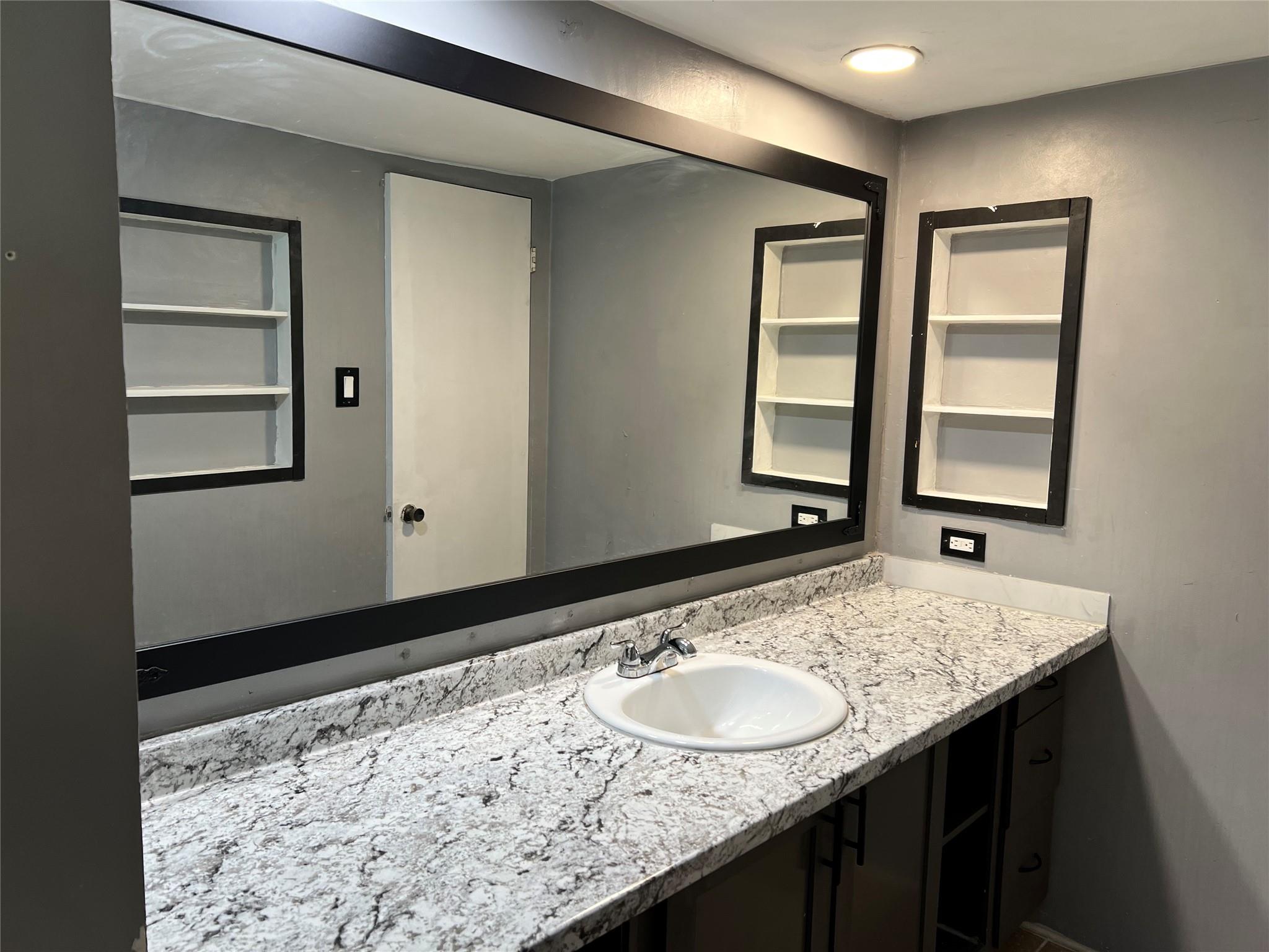 7704 Cloudberry Cir, Austin, TX 78745