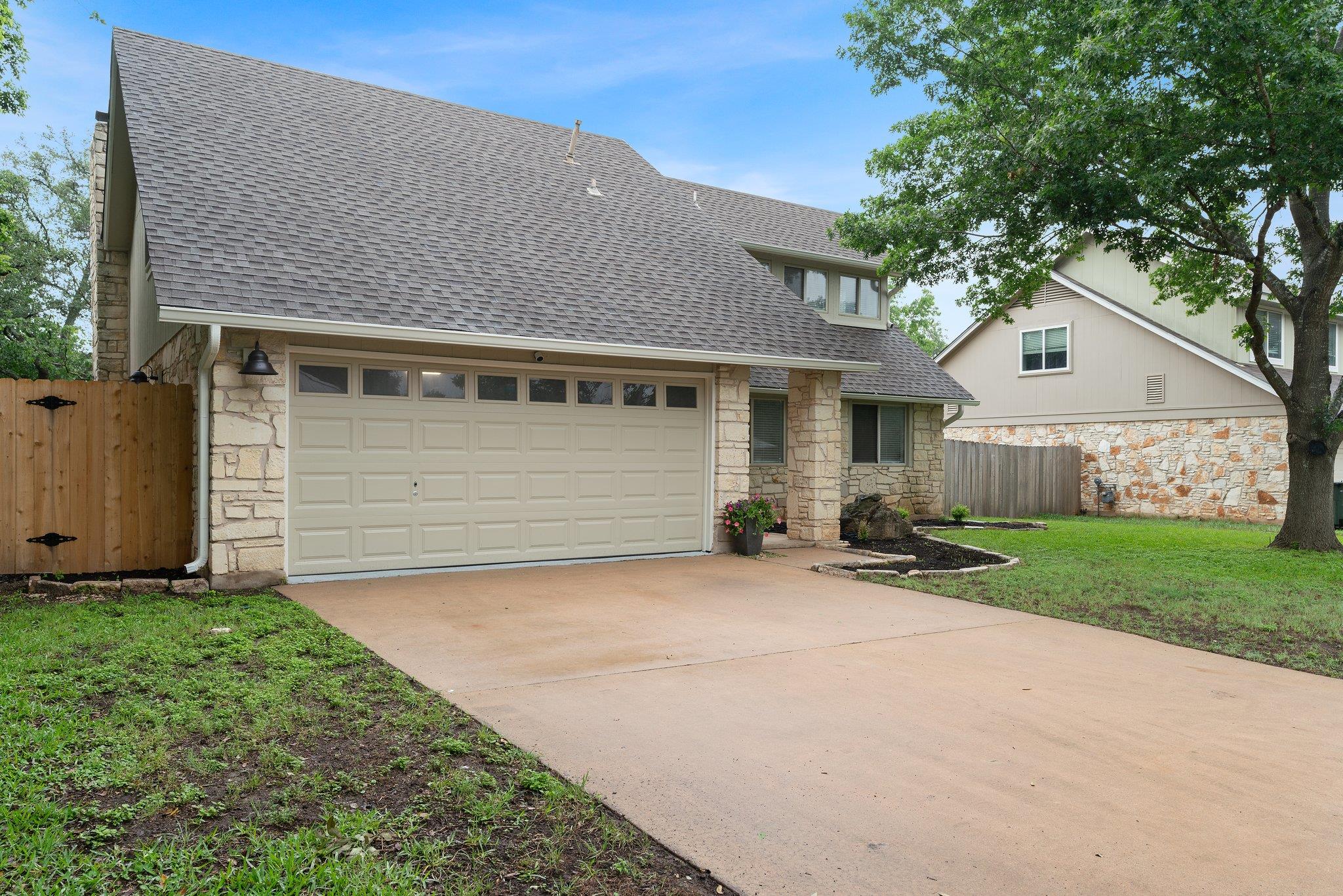 10416 Doering Ln, Austin, TX 78750