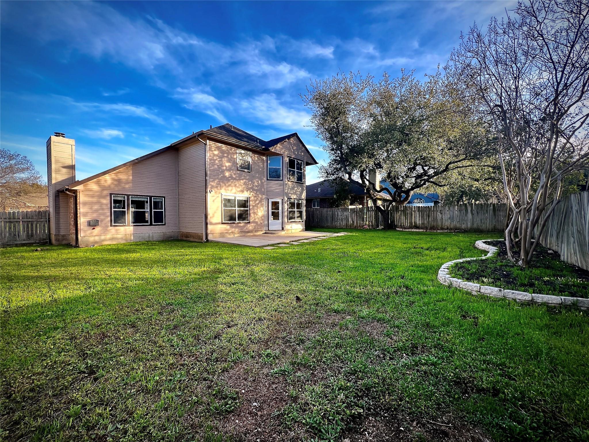 1713 Laurel Ln, Leander, TX 78641