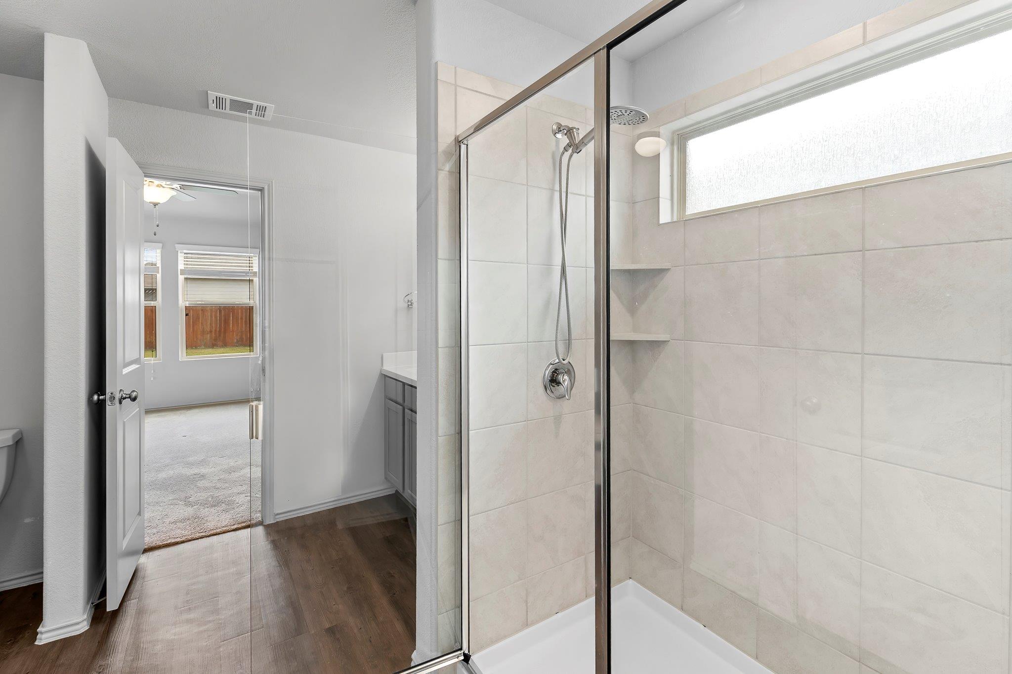 203 Helen Rd, Hutto, TX 78634