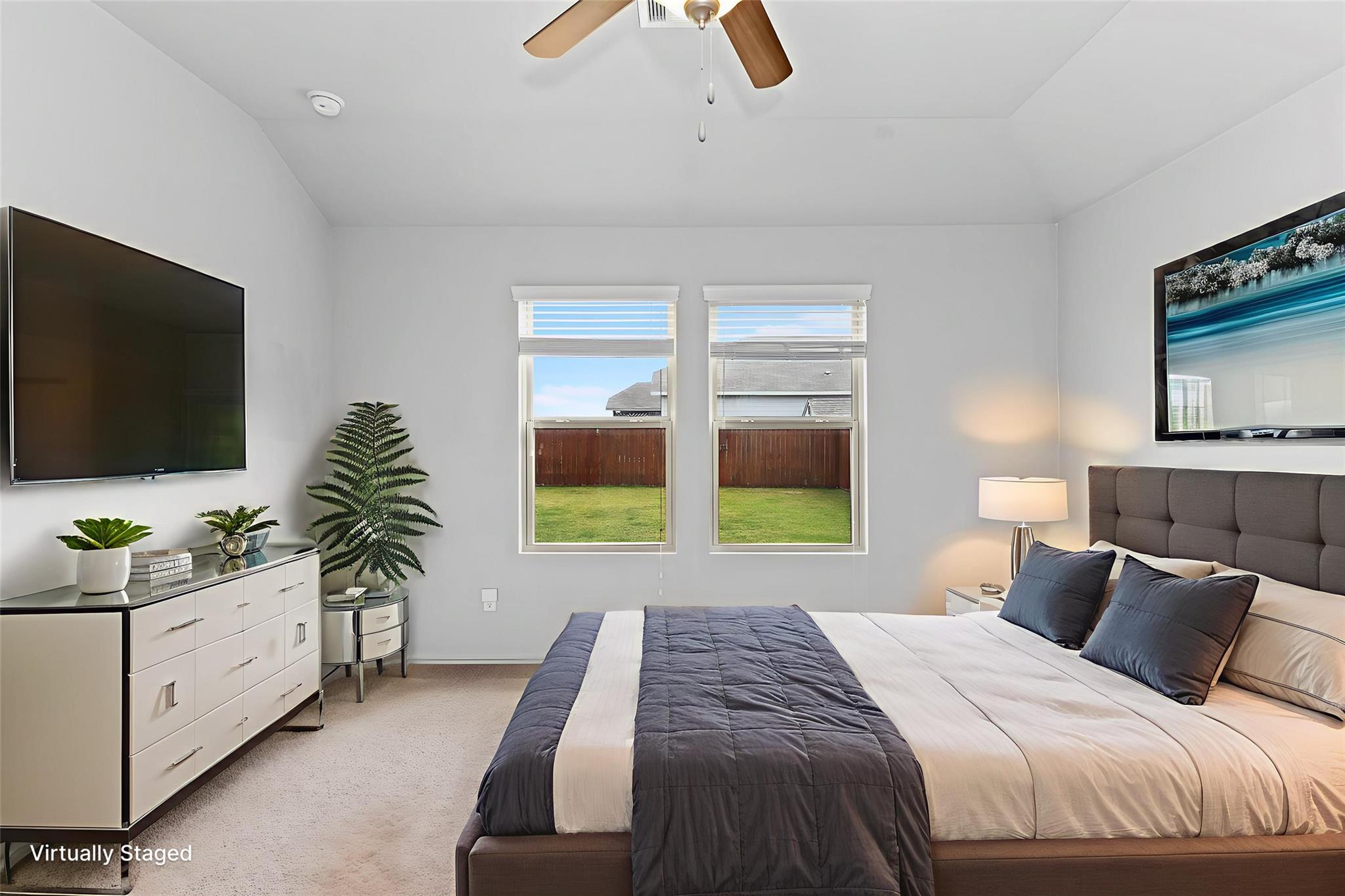 203 Helen Rd, Hutto, TX 78634