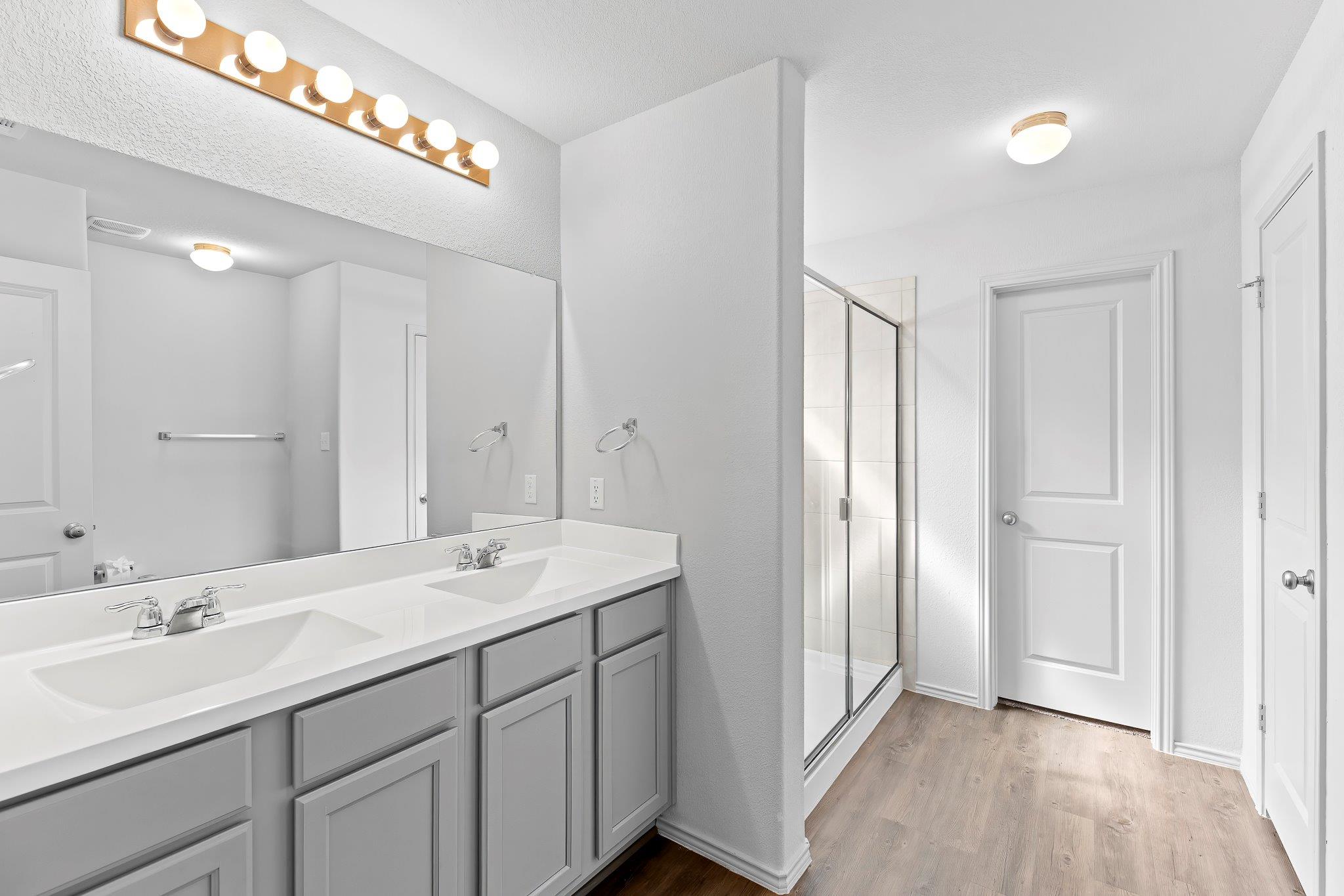 203 Helen Rd, Hutto, TX 78634