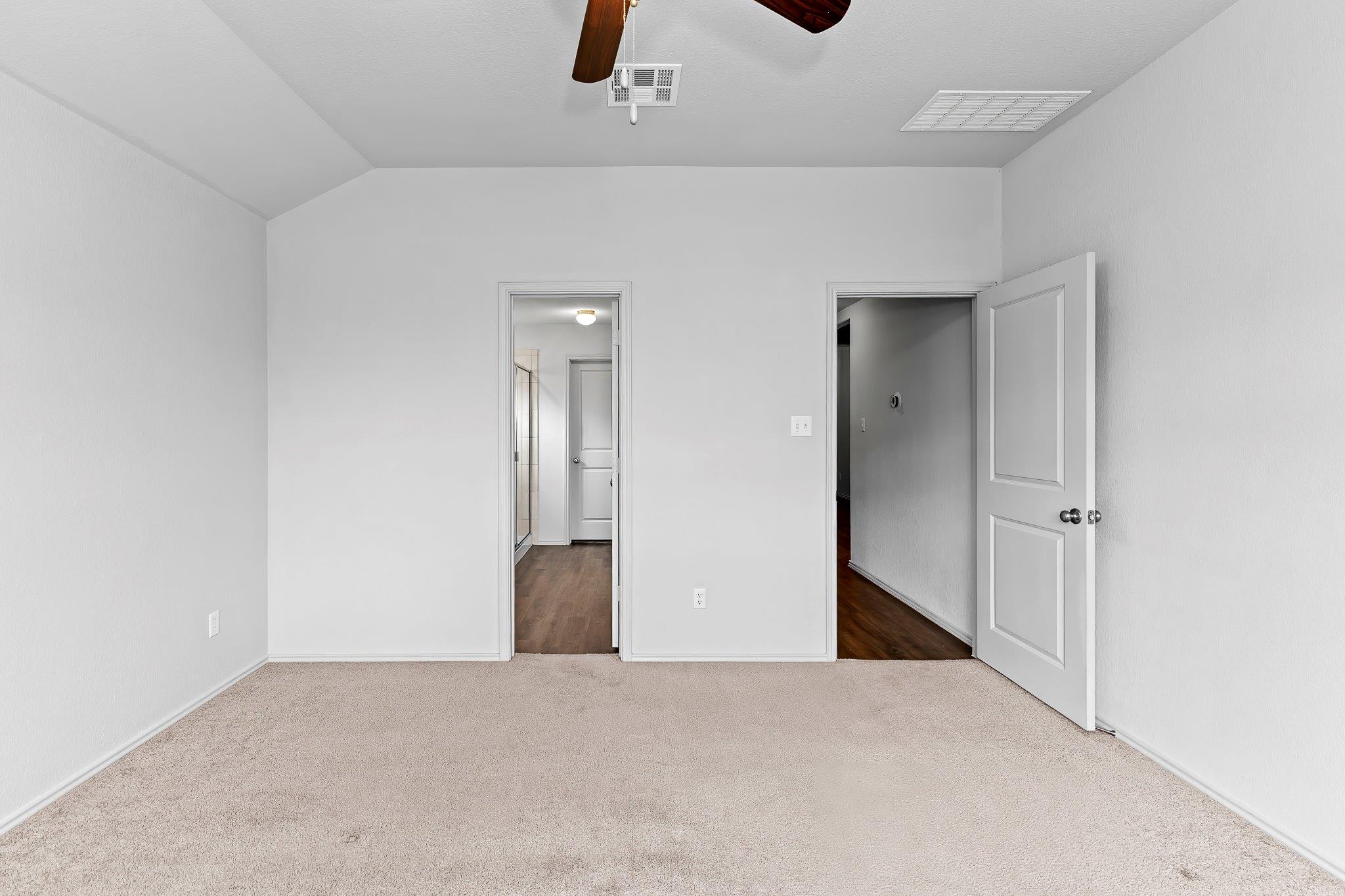 203 Helen Rd, Hutto, TX 78634