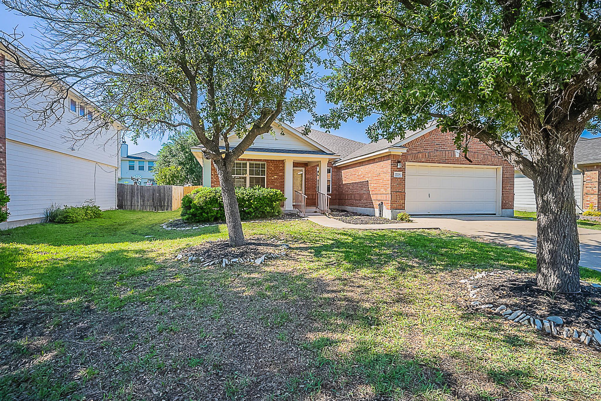 7725 Buckmeadow Dr, Georgetown, TX 78628