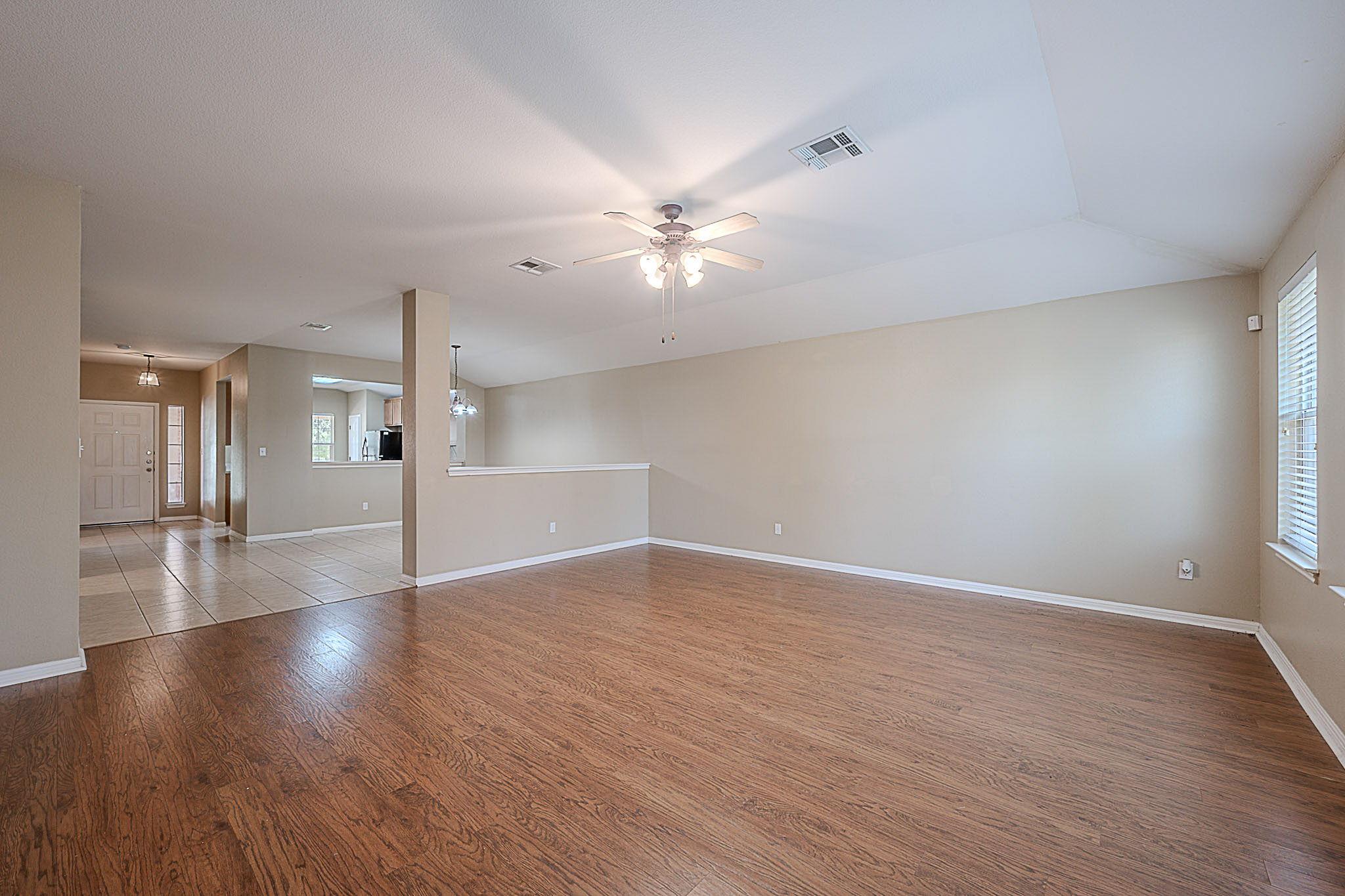 7725 Buckmeadow Dr, Georgetown, TX 78628