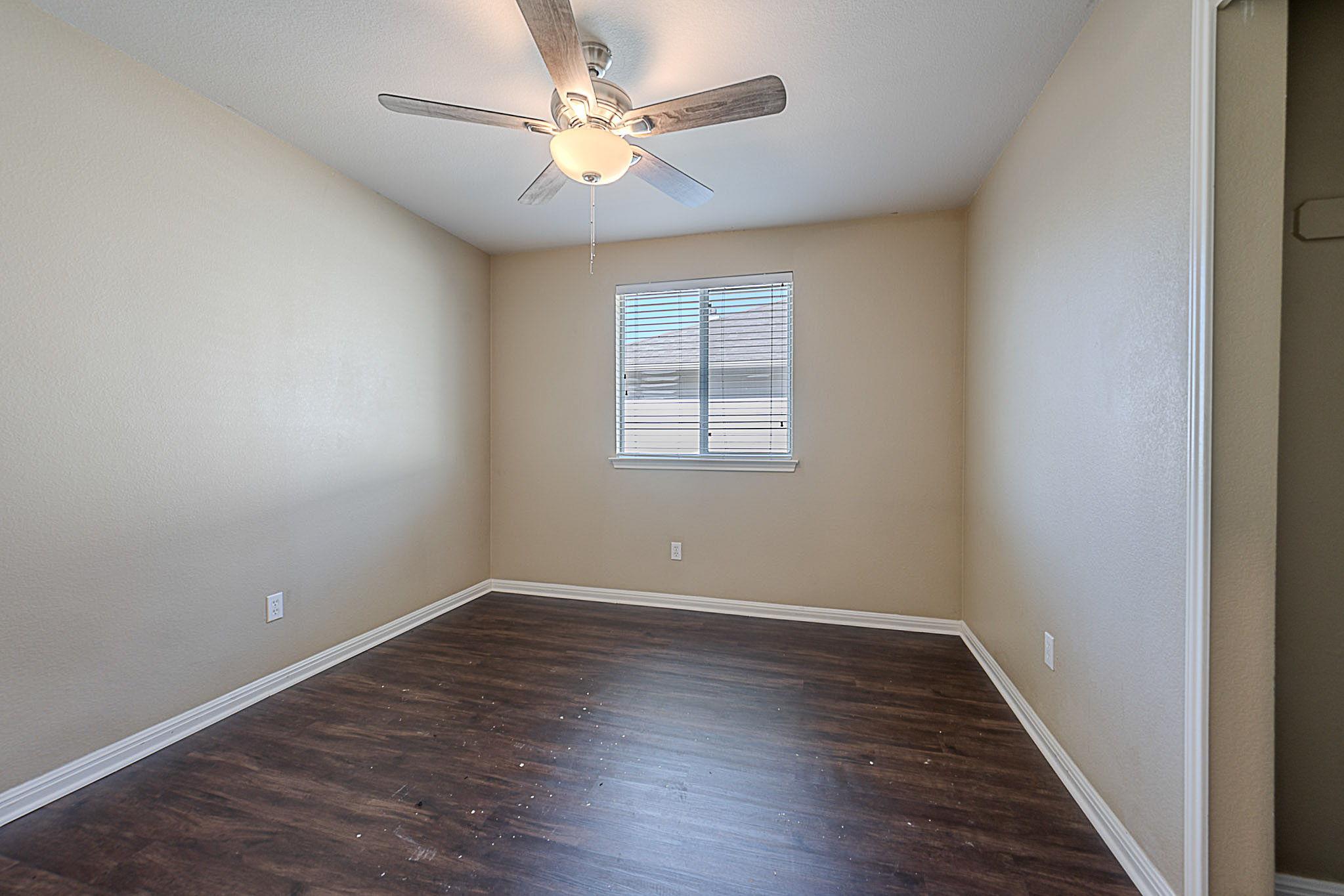 7725 Buckmeadow Dr, Georgetown, TX 78628