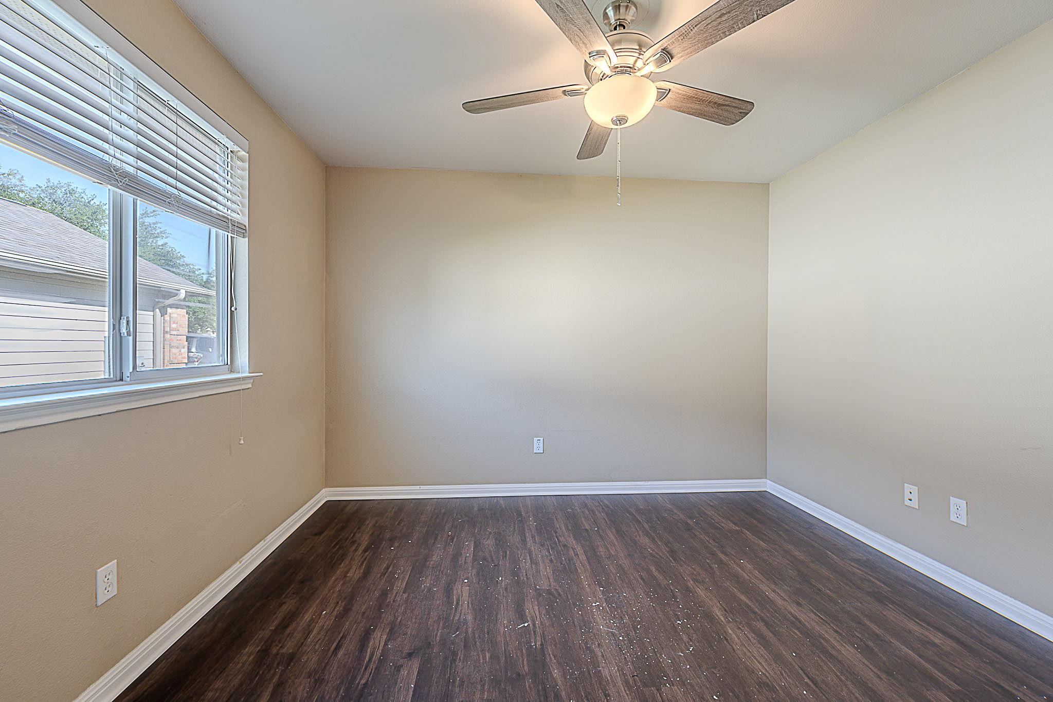 7725 Buckmeadow Dr, Georgetown, TX 78628