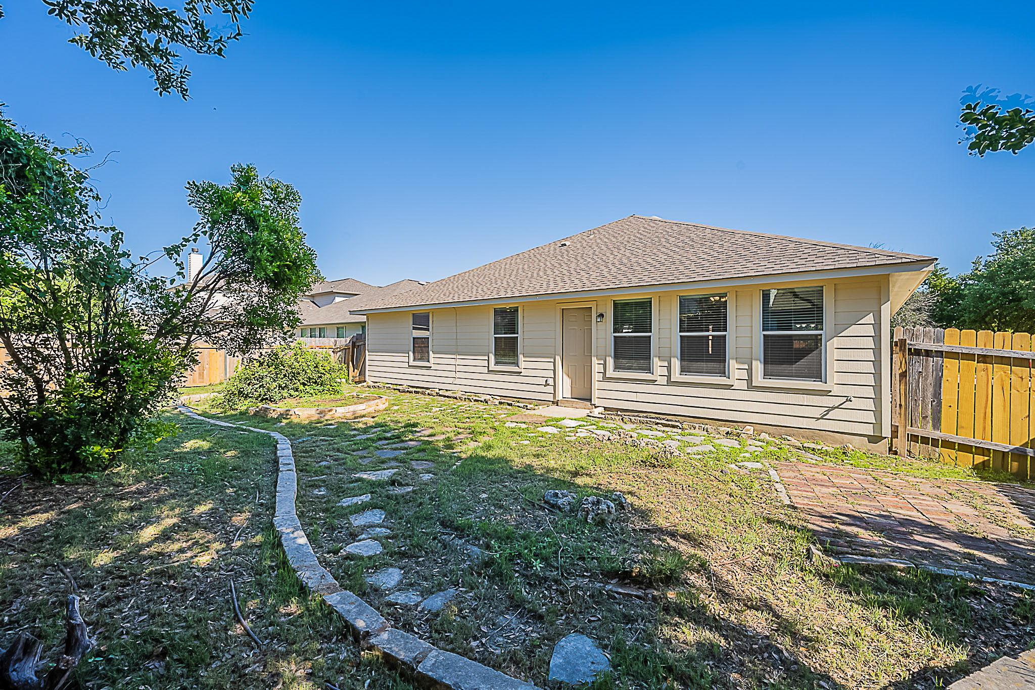 7725 Buckmeadow Dr, Georgetown, TX 78628
