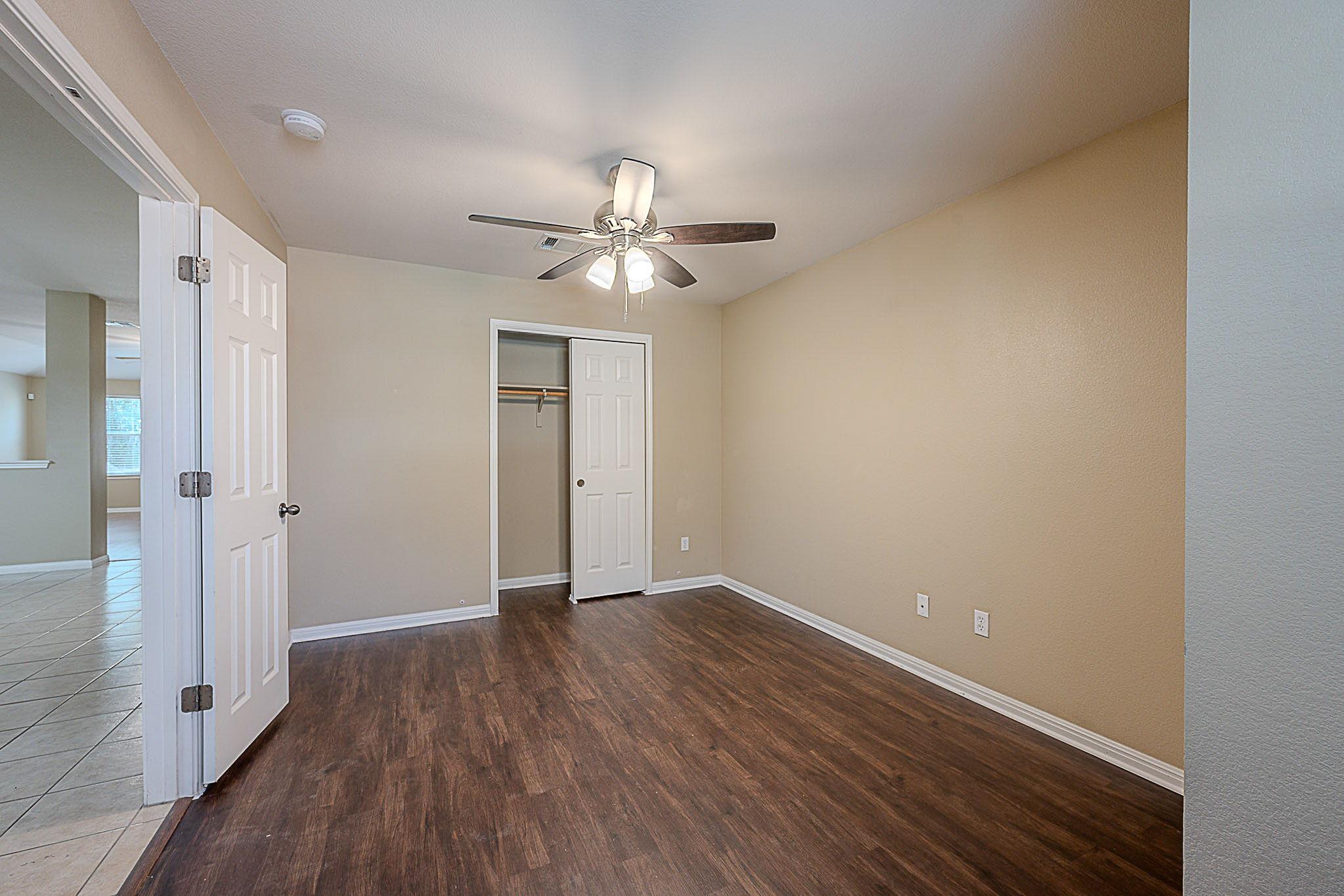 7725 Buckmeadow Dr, Georgetown, TX 78628