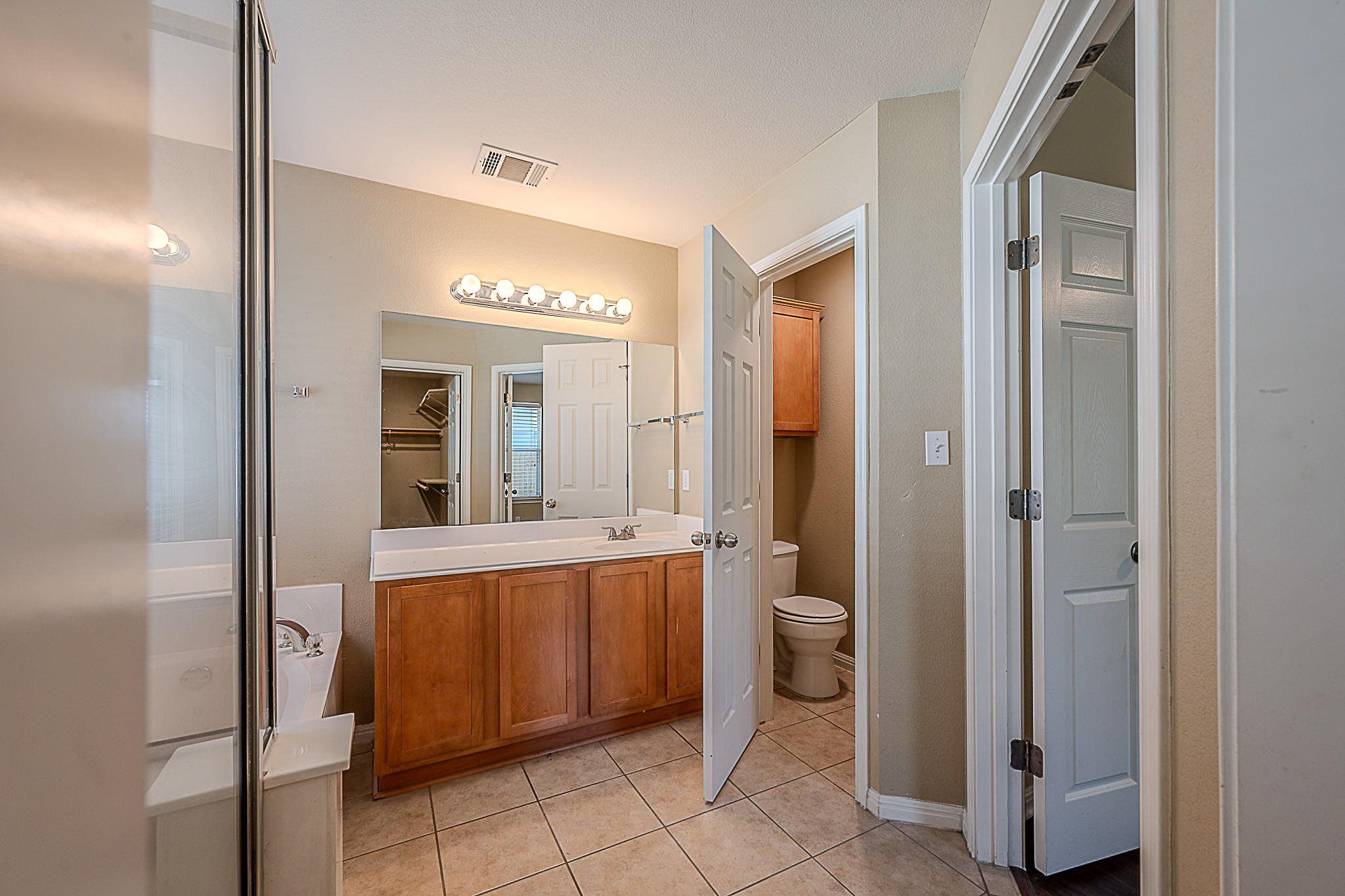 7725 Buckmeadow Dr, Georgetown, TX 78628