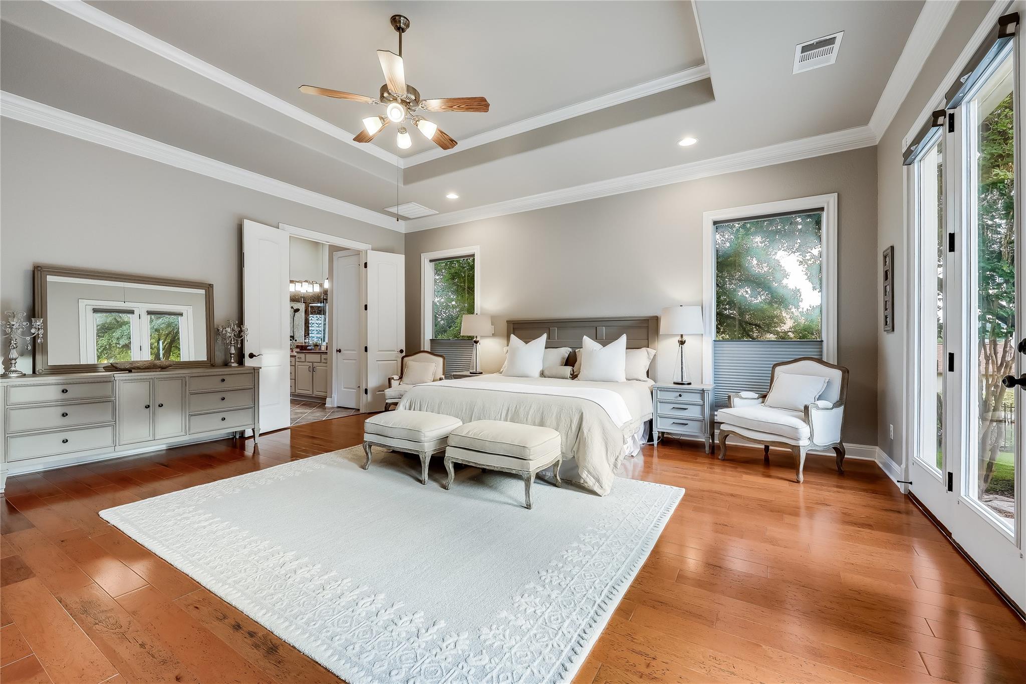 2116 Demona Dr, Austin, TX 78733