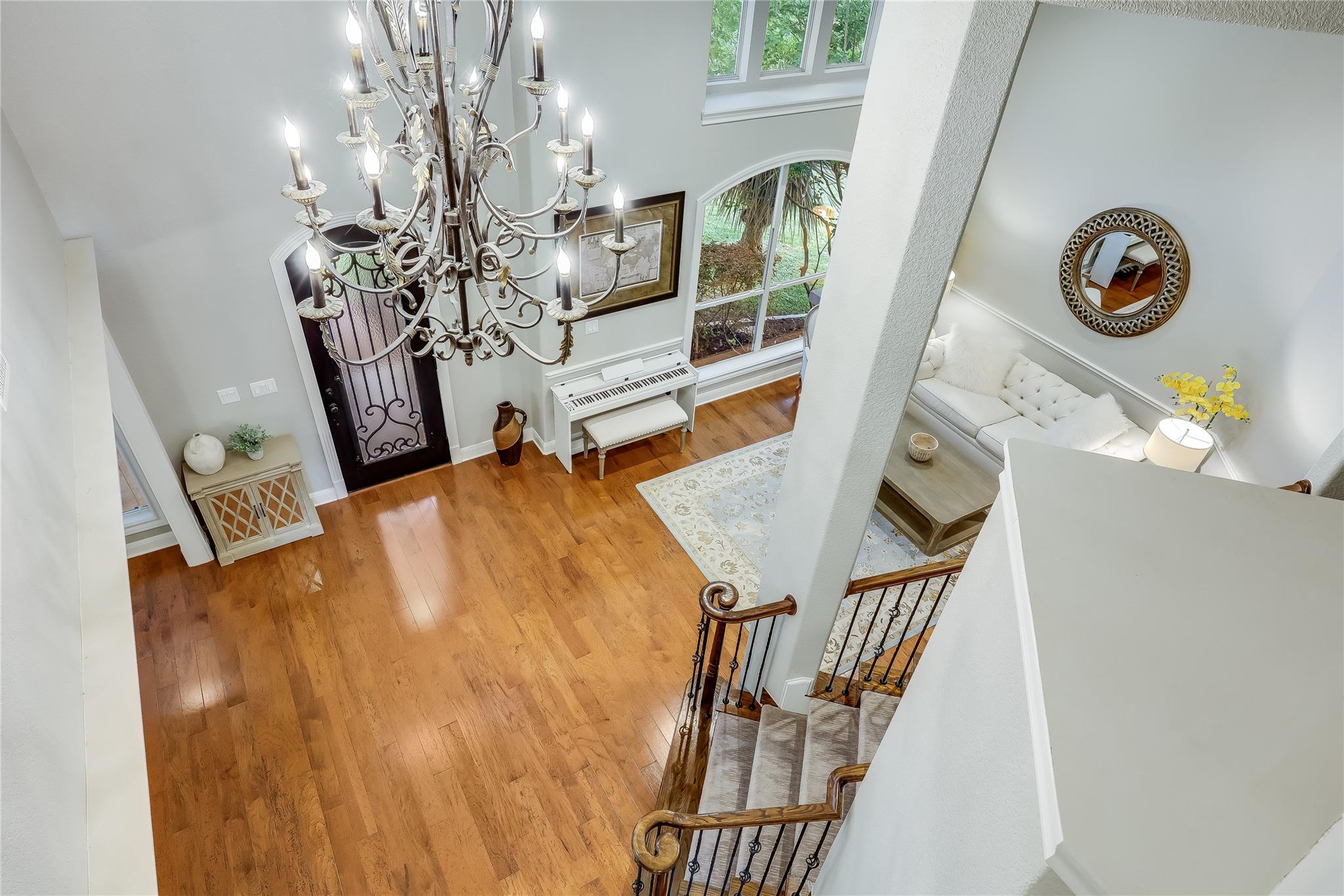 2116 Demona Dr, Austin, TX 78733