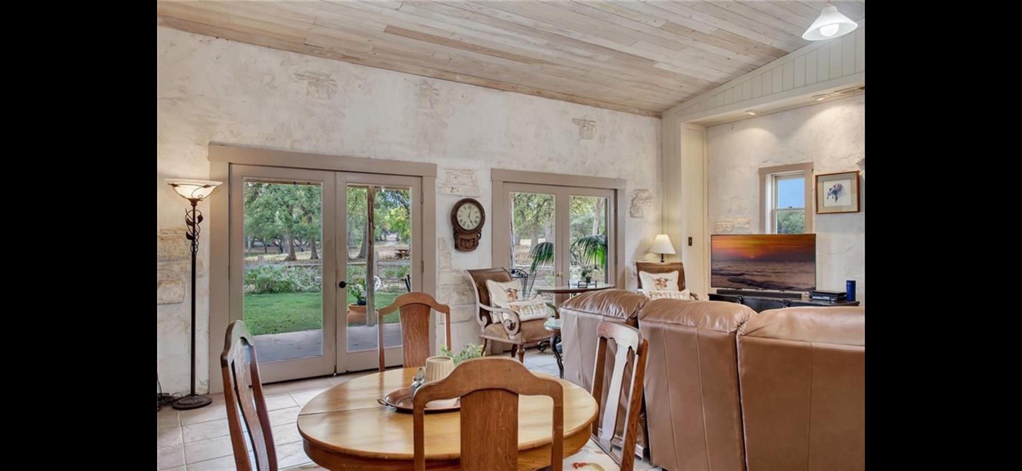 2161 Lone Man Mountain Rd, Wimberley, TX 78676