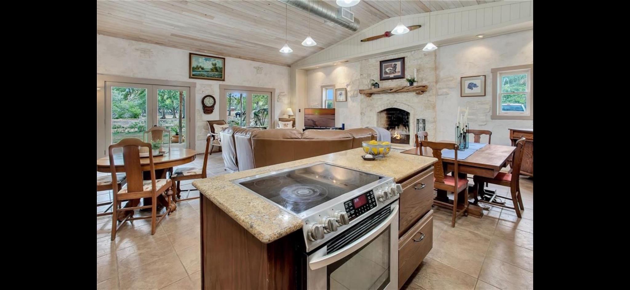 2161 Lone Man Mountain Rd, Wimberley, TX 78676