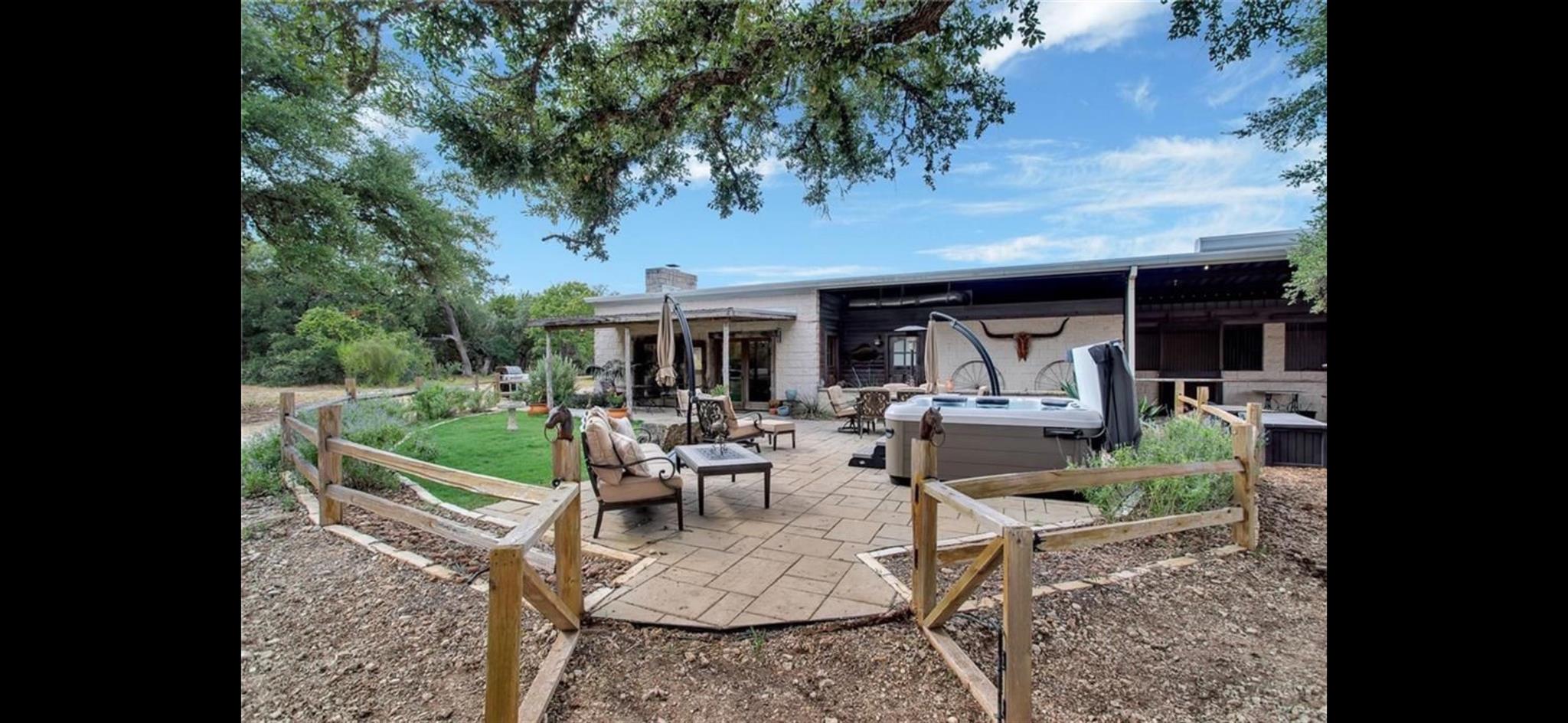 2161 Lone Man Mountain Rd, Wimberley, TX 78676