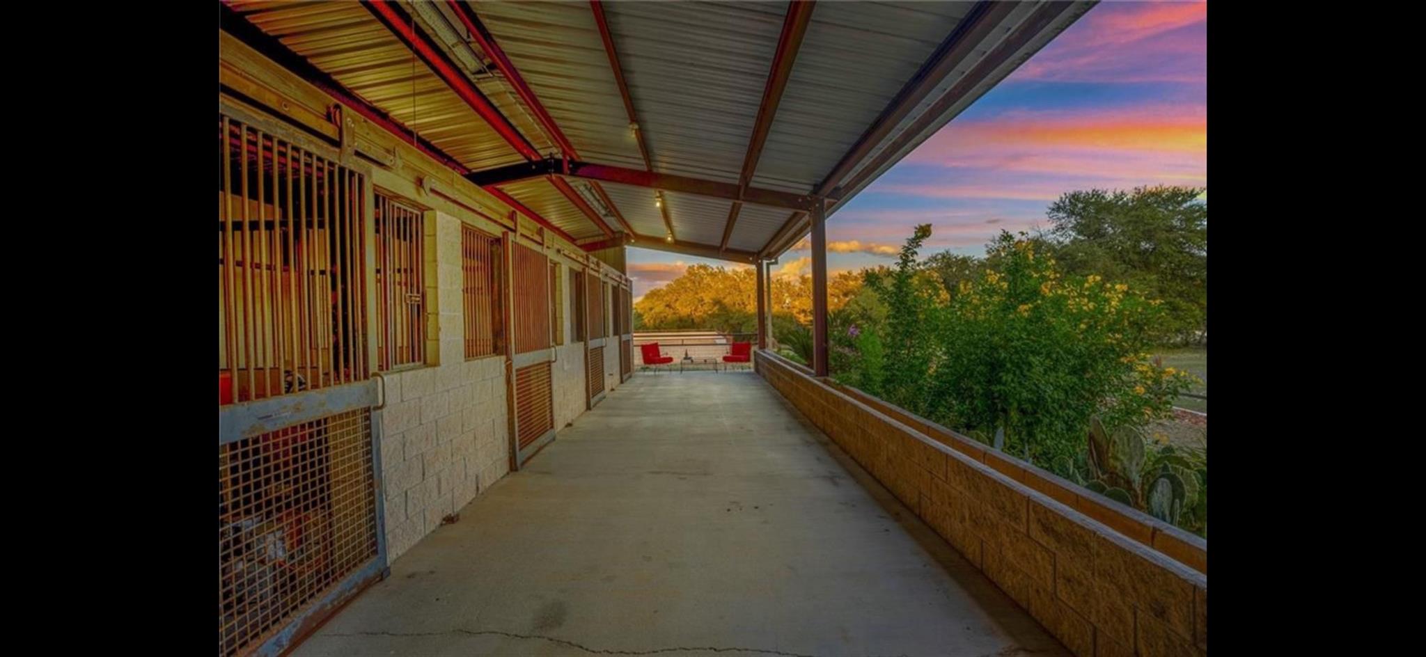 2161 Lone Man Mountain Rd, Wimberley, TX 78676
