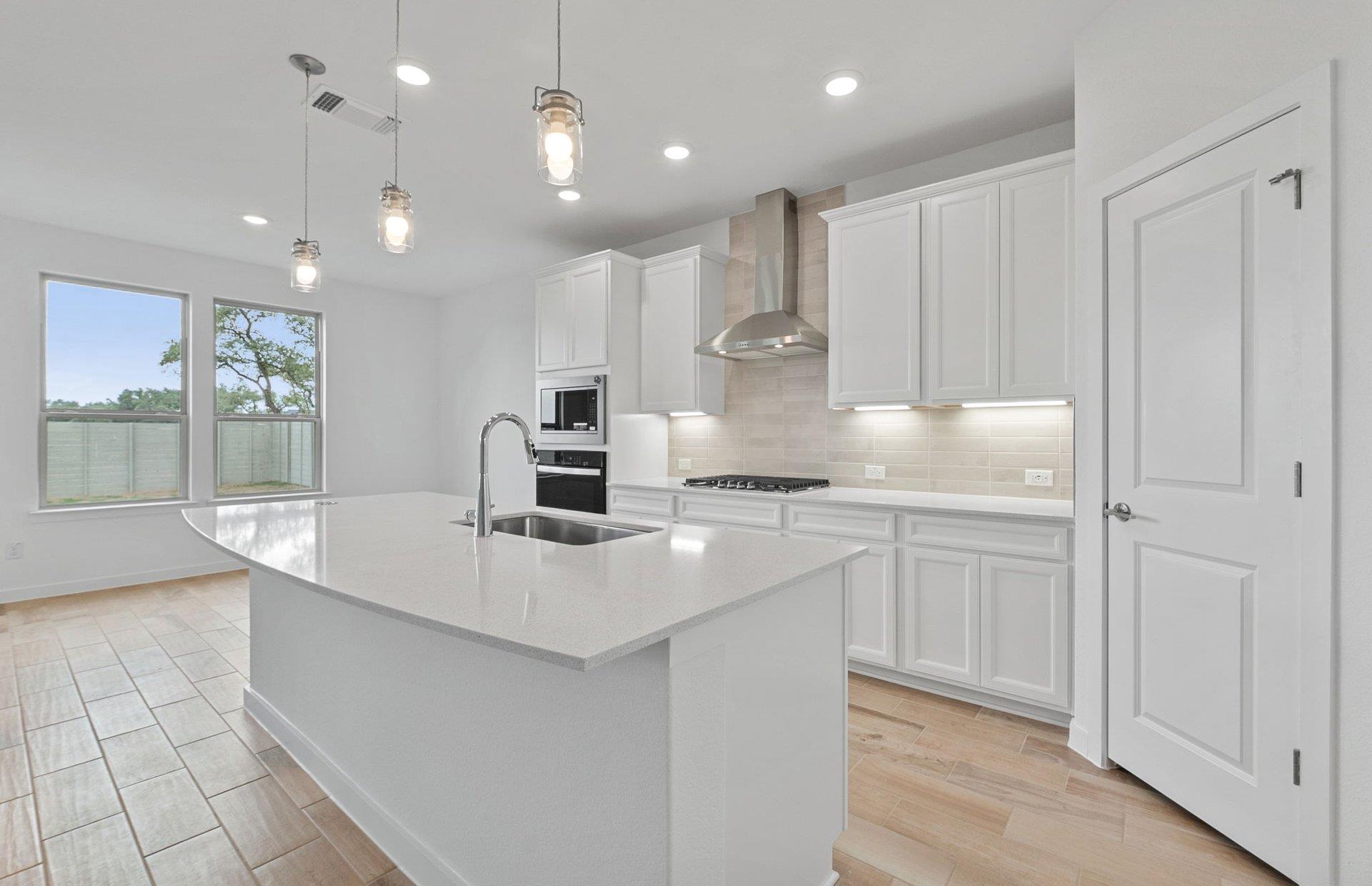 1704 Spring Mountain Cv, Georgetown, TX 78628