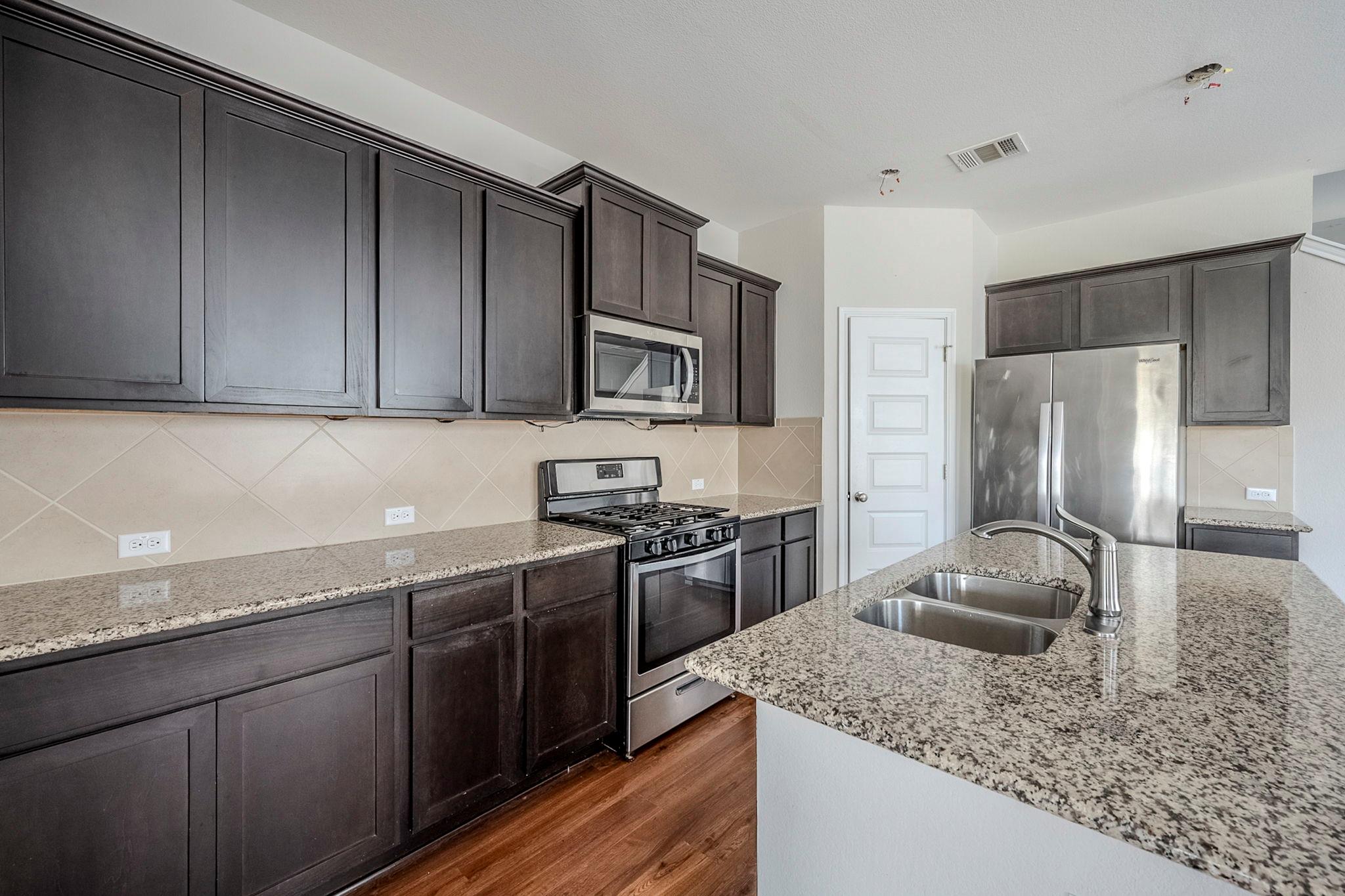 8008 Cottage Rose Dr, Austin, TX 78744