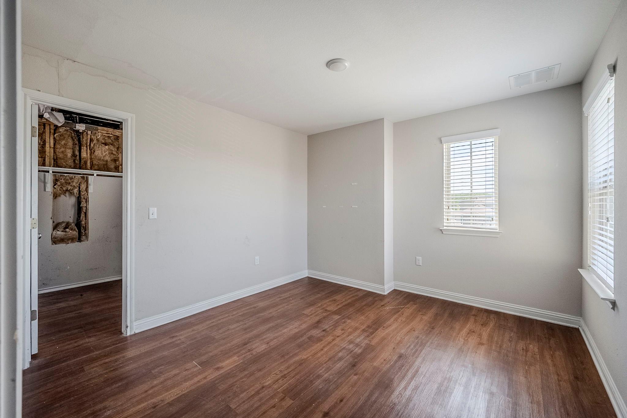 8008 Cottage Rose Dr, Austin, TX 78744