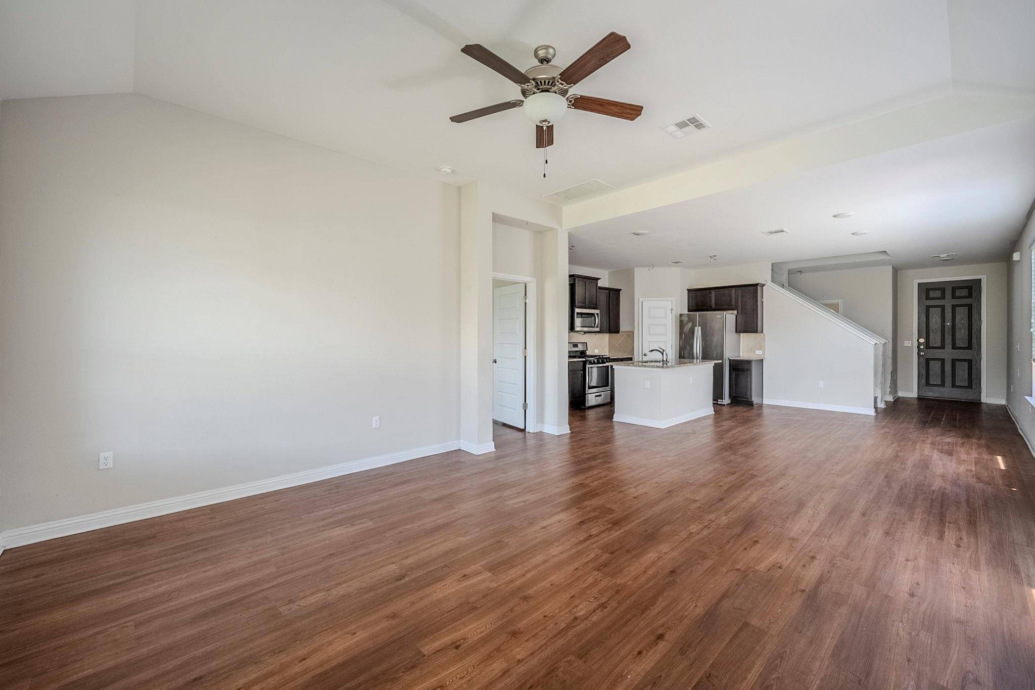 8008 Cottage Rose Dr, Austin, TX 78744