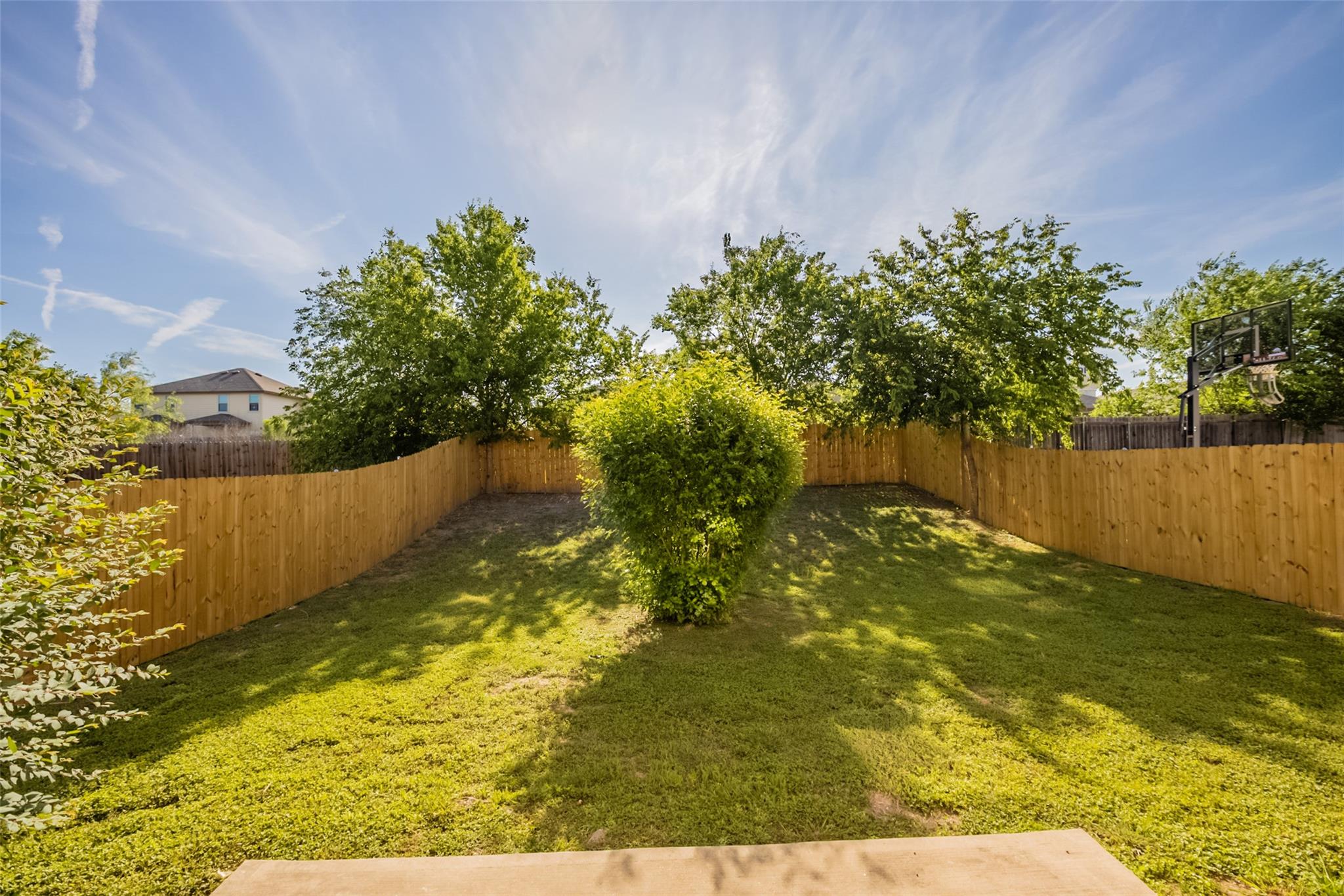 287 Quarter Ave, Buda, TX 78610