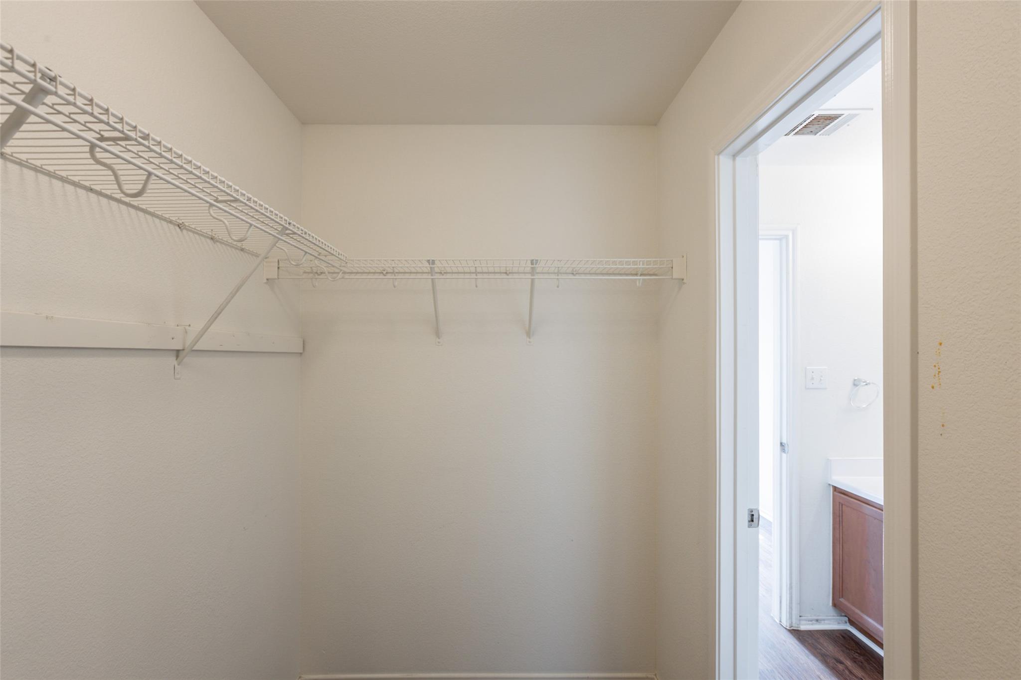 287 Quarter Ave, Buda, TX 78610
