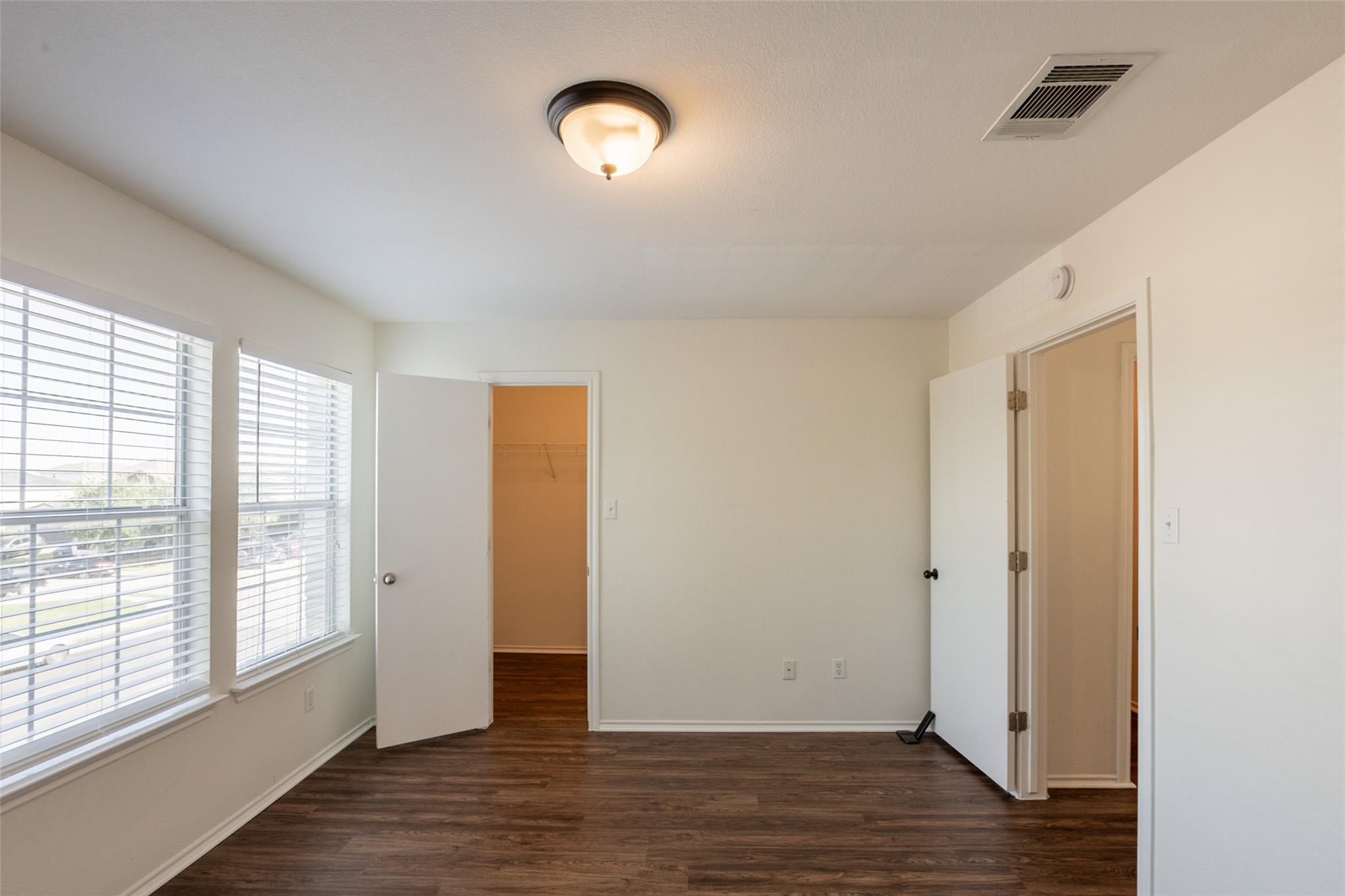 287 Quarter Ave, Buda, TX 78610