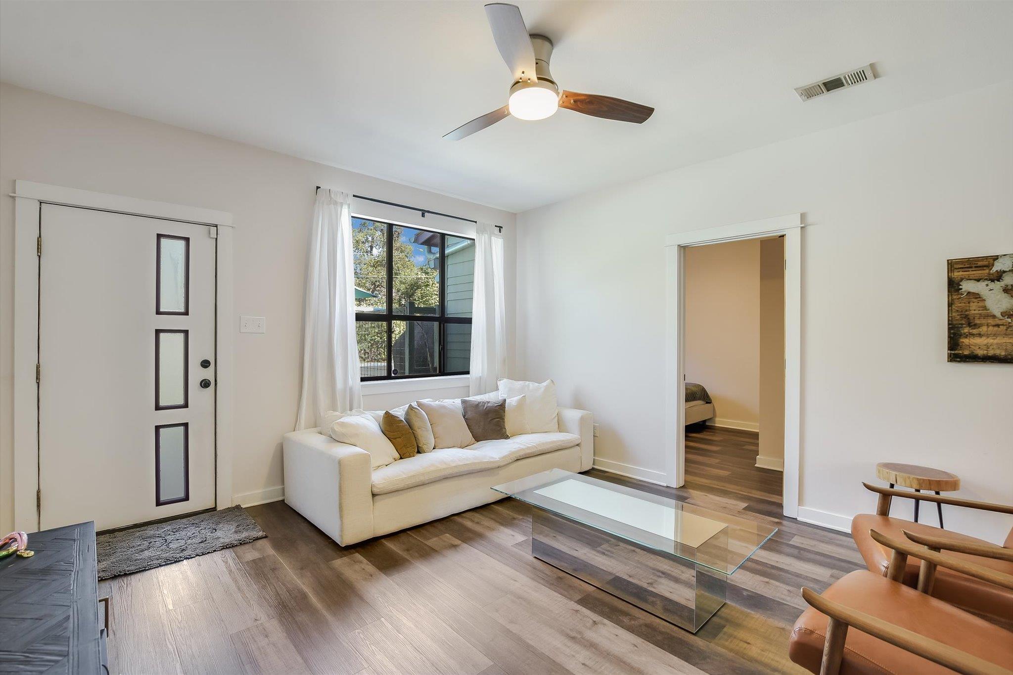 3205 Thompson St, Austin, TX 78702