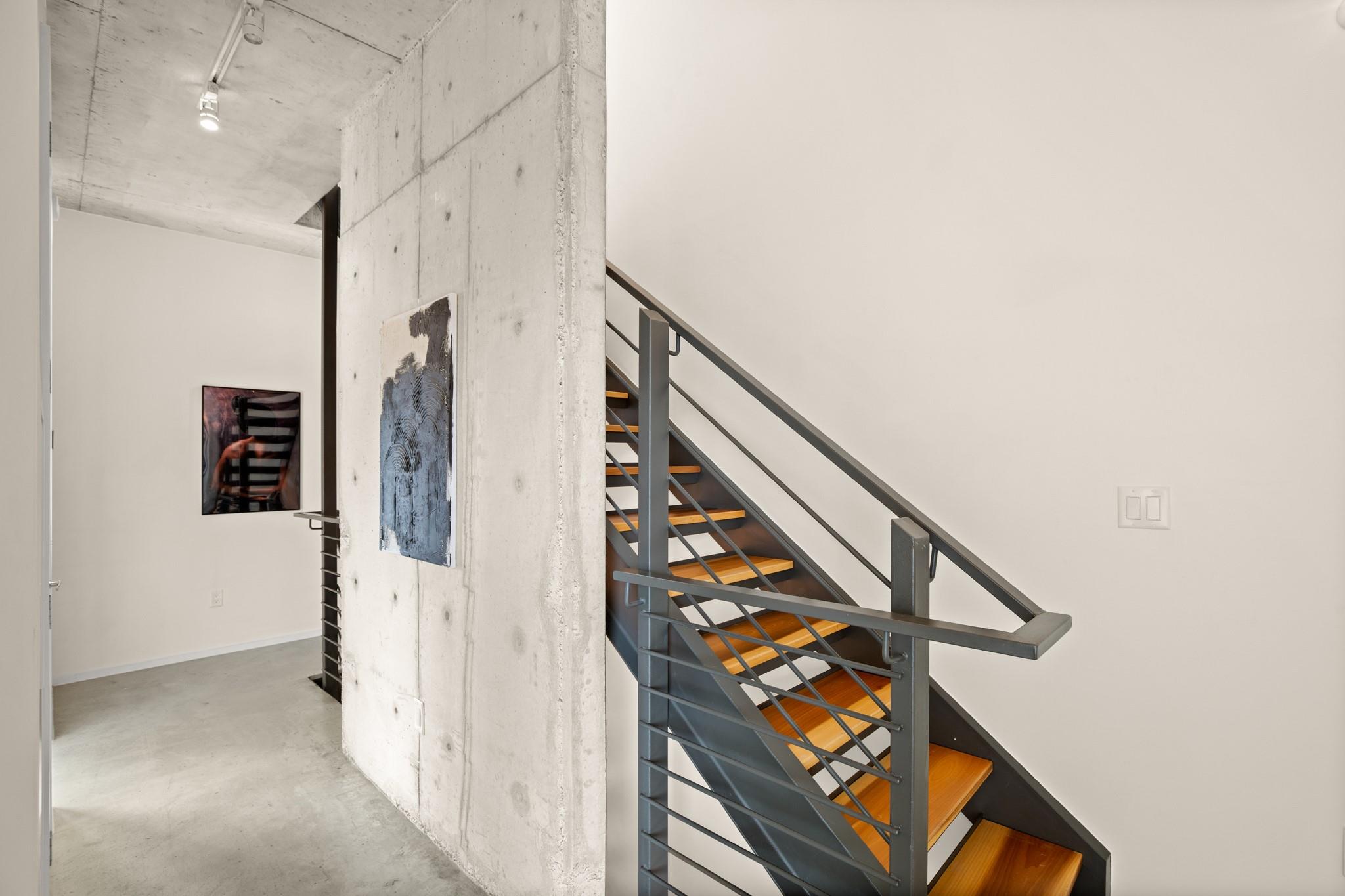 2301 S 5th St # 32, Austin, TX 78704