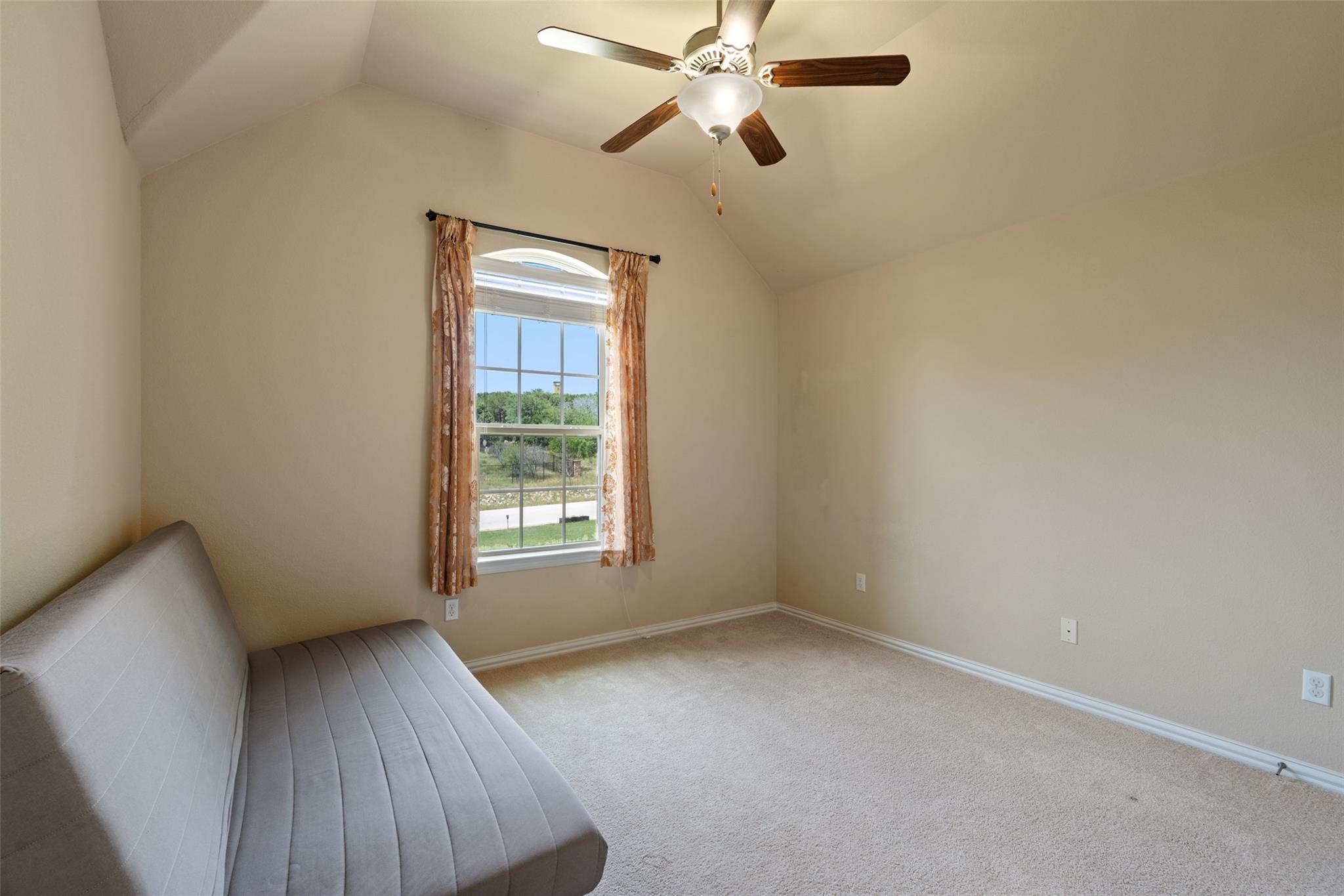 21909 Esmeralda Dr, Spicewood, TX 78669