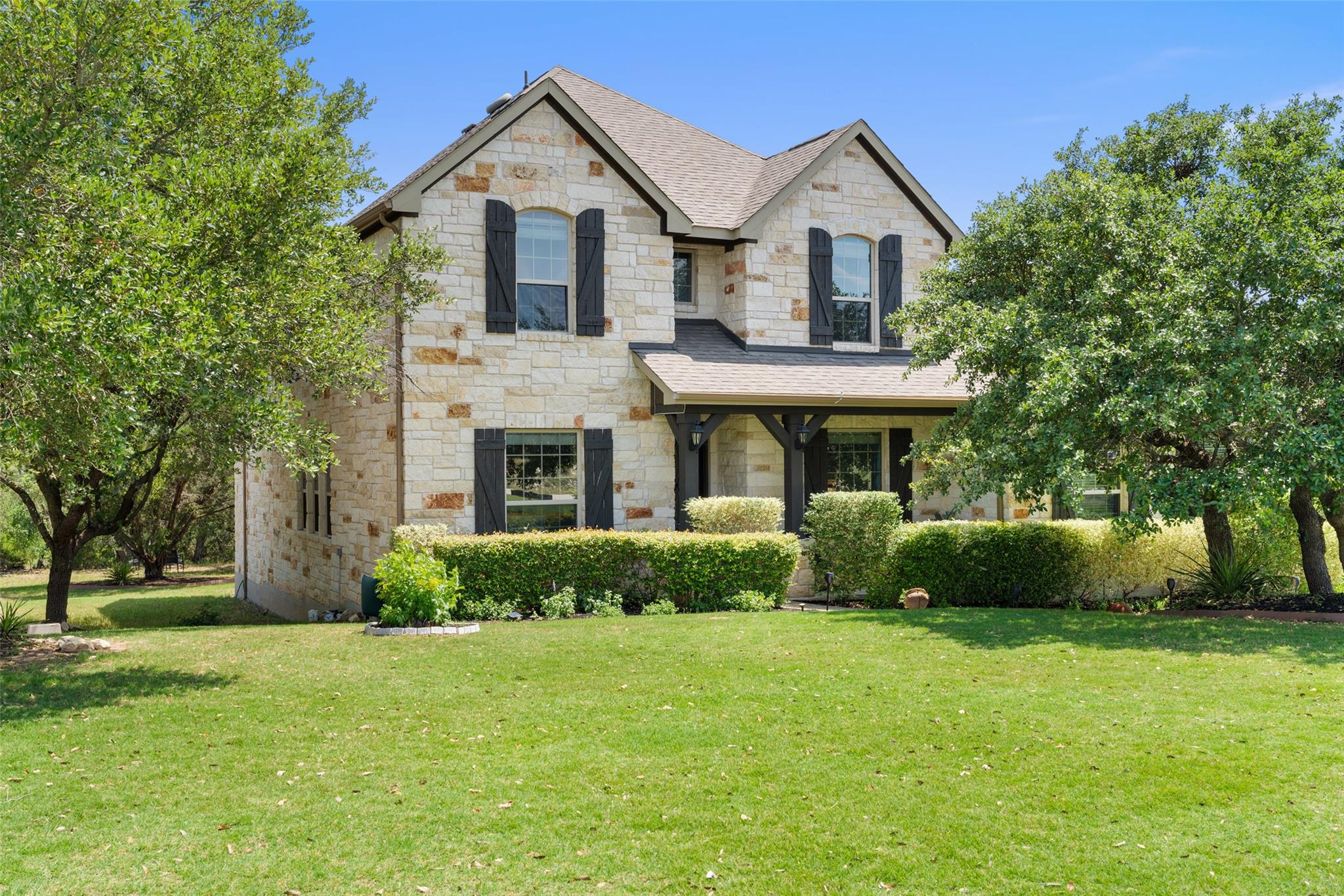 21909 Esmeralda Dr, Spicewood, TX 78669