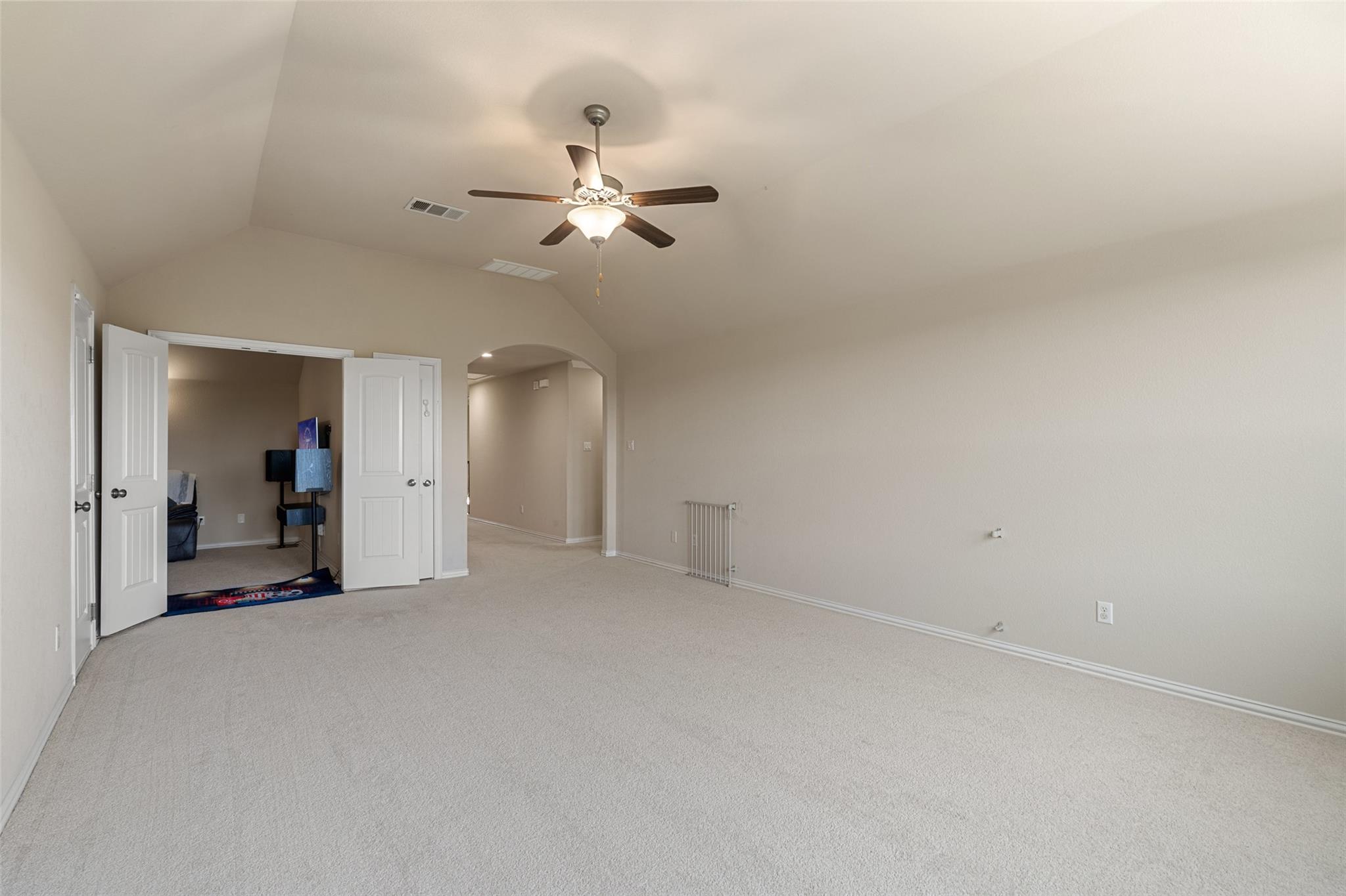 21909 Esmeralda Dr, Spicewood, TX 78669