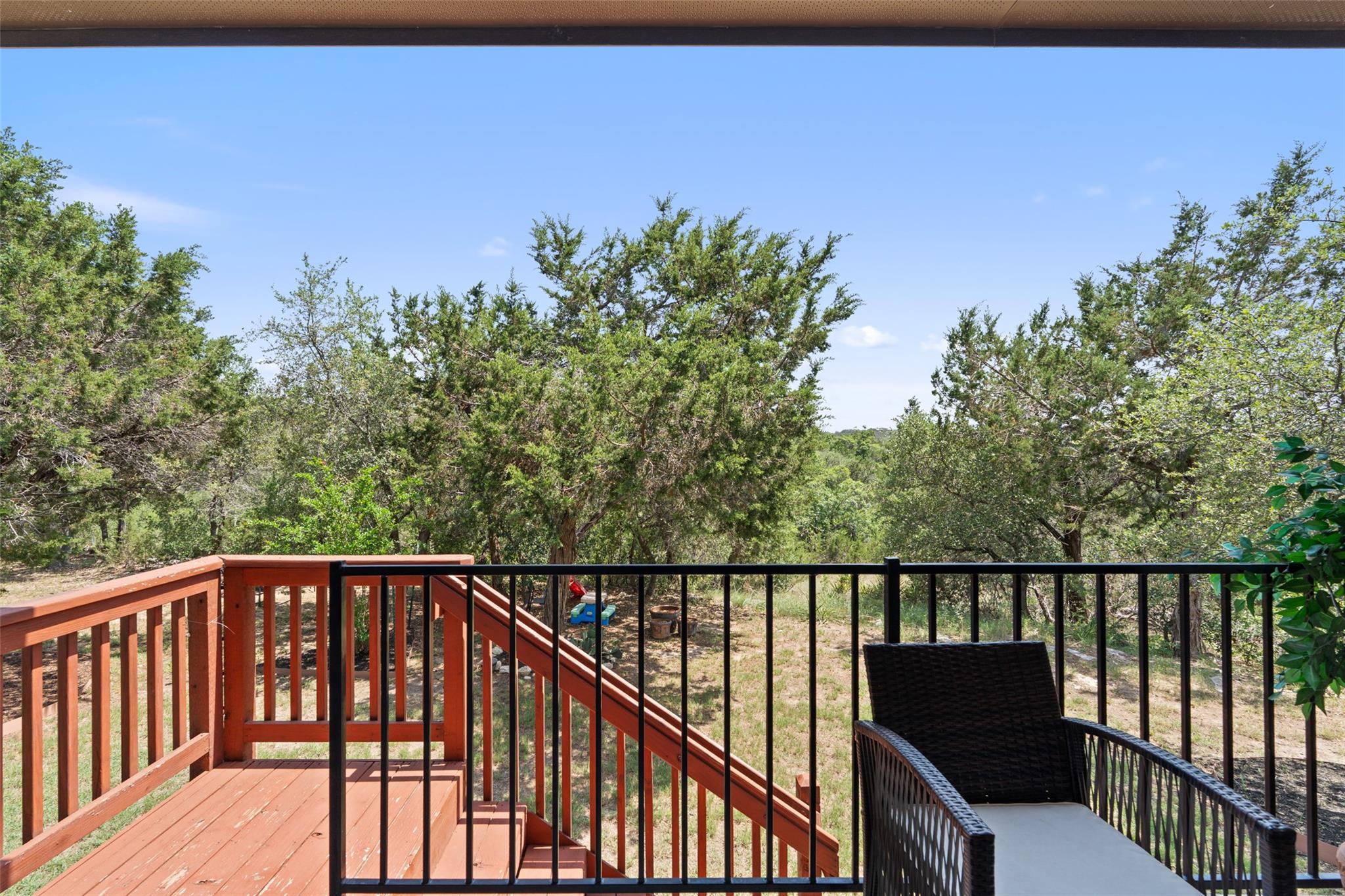21909 Esmeralda Dr, Spicewood, TX 78669