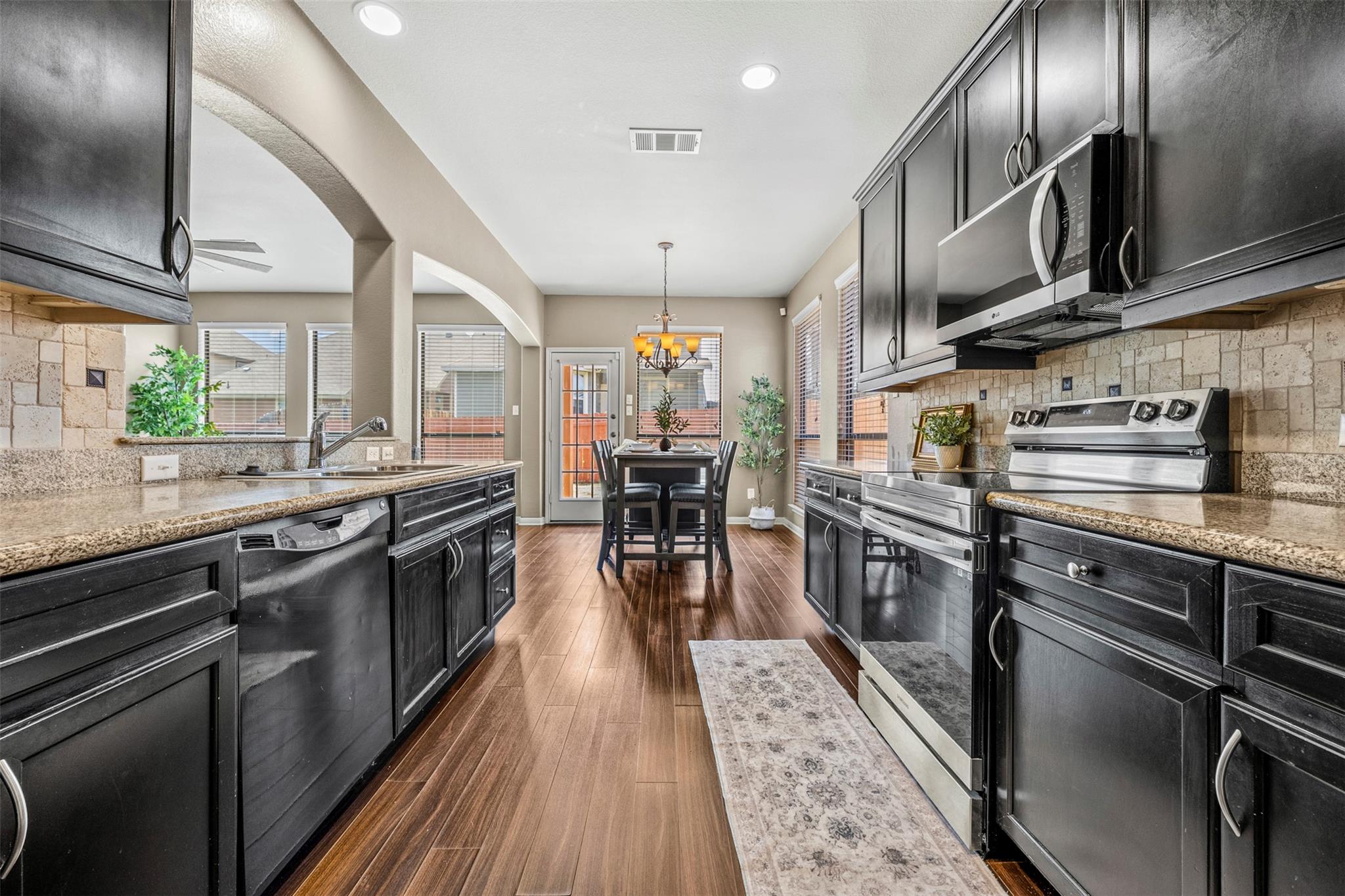 3306 Castleton Dr, Killeen, TX 76542