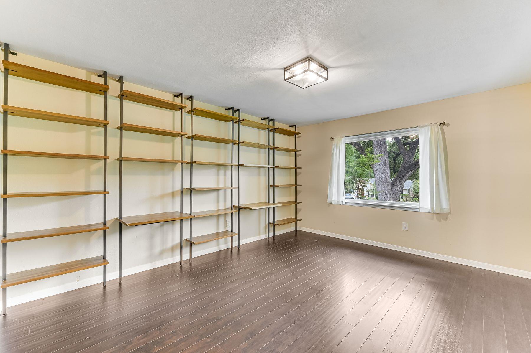 11600 Eubank Dr, Austin, TX 78758