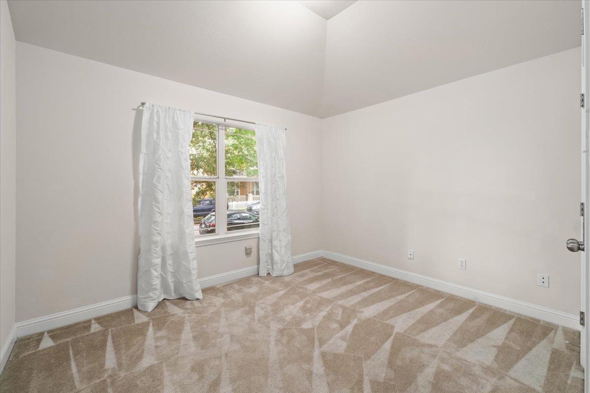 231 Skinner, Kyle, TX 78640