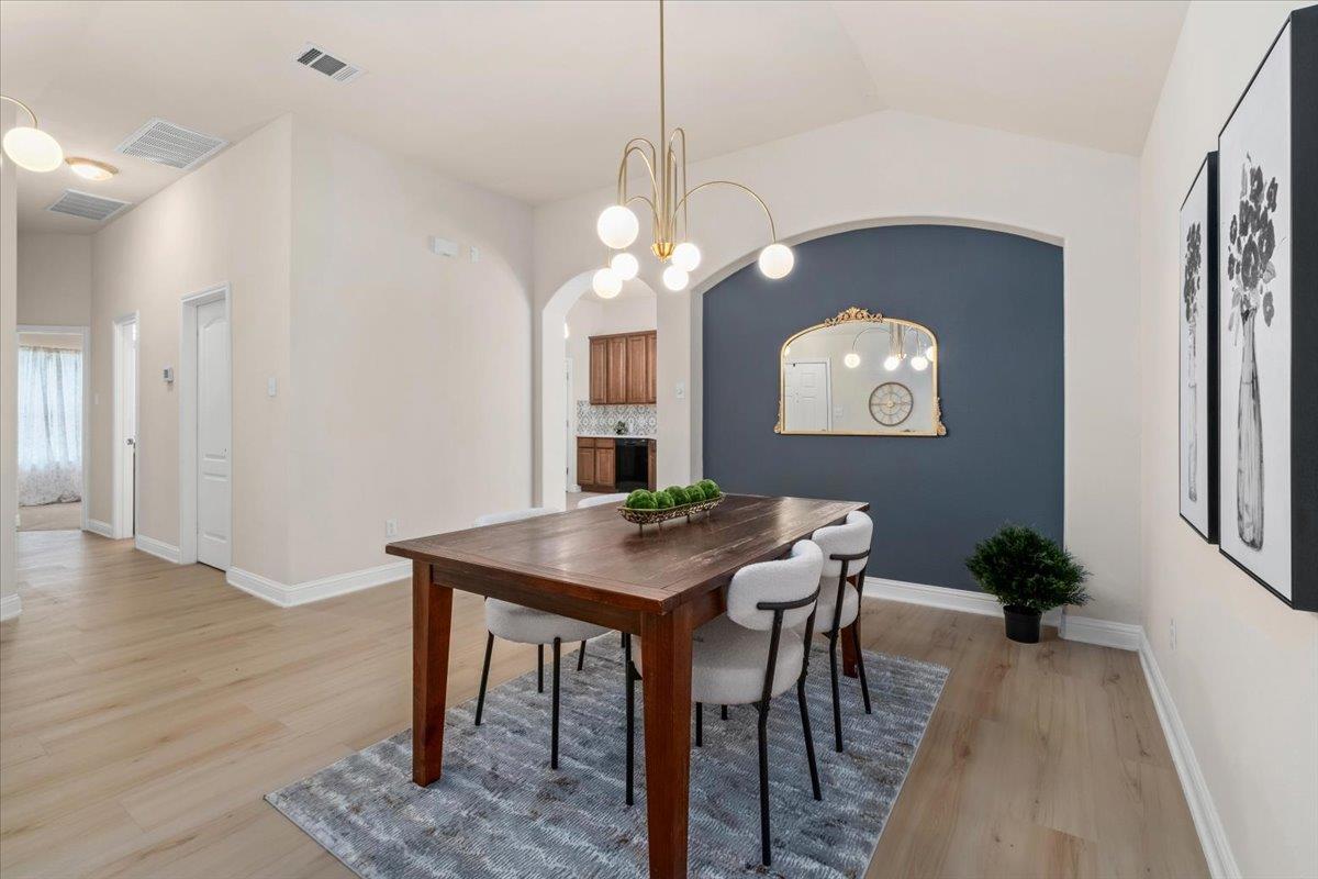 231 Skinner, Kyle, TX 78640