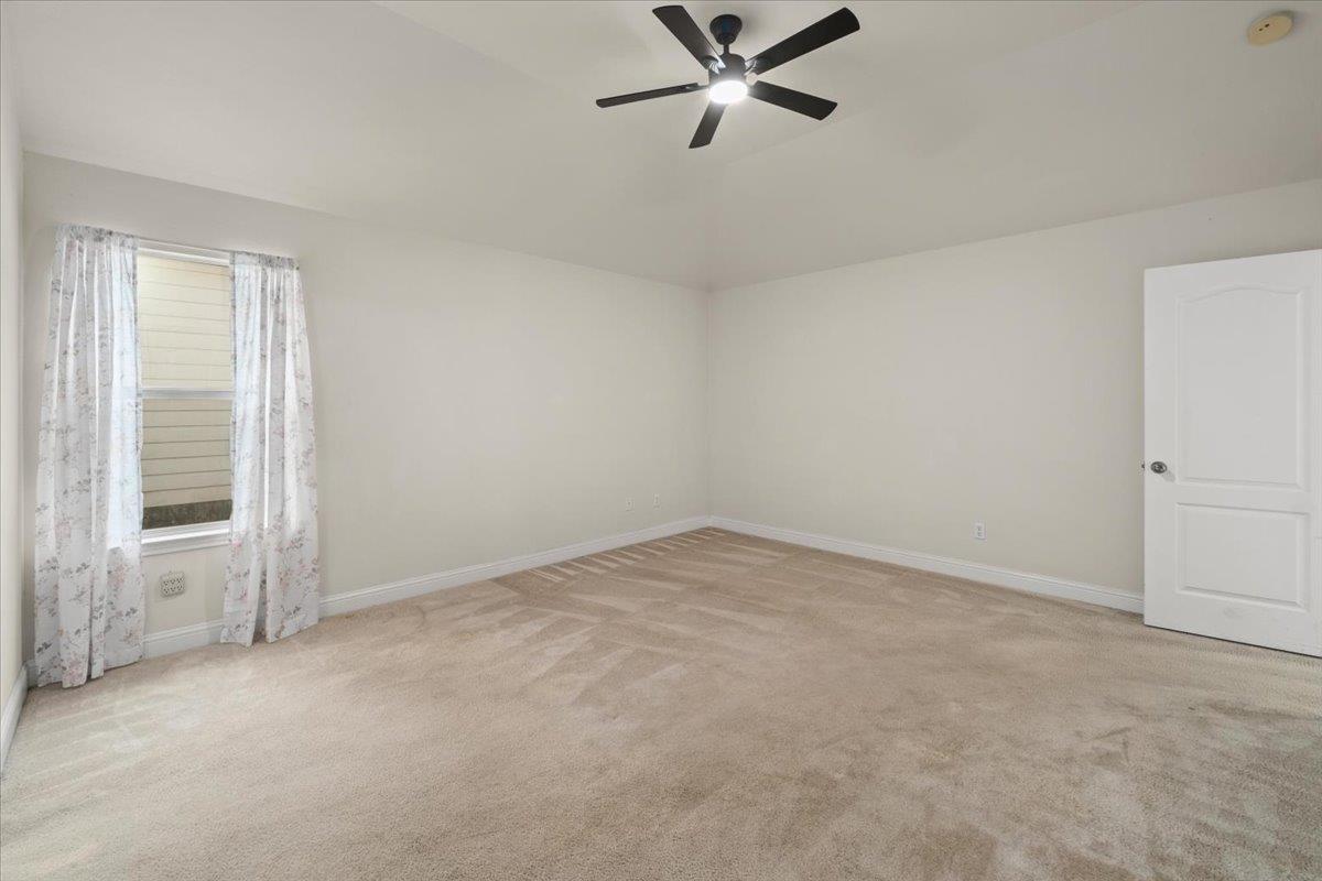 231 Skinner, Kyle, TX 78640