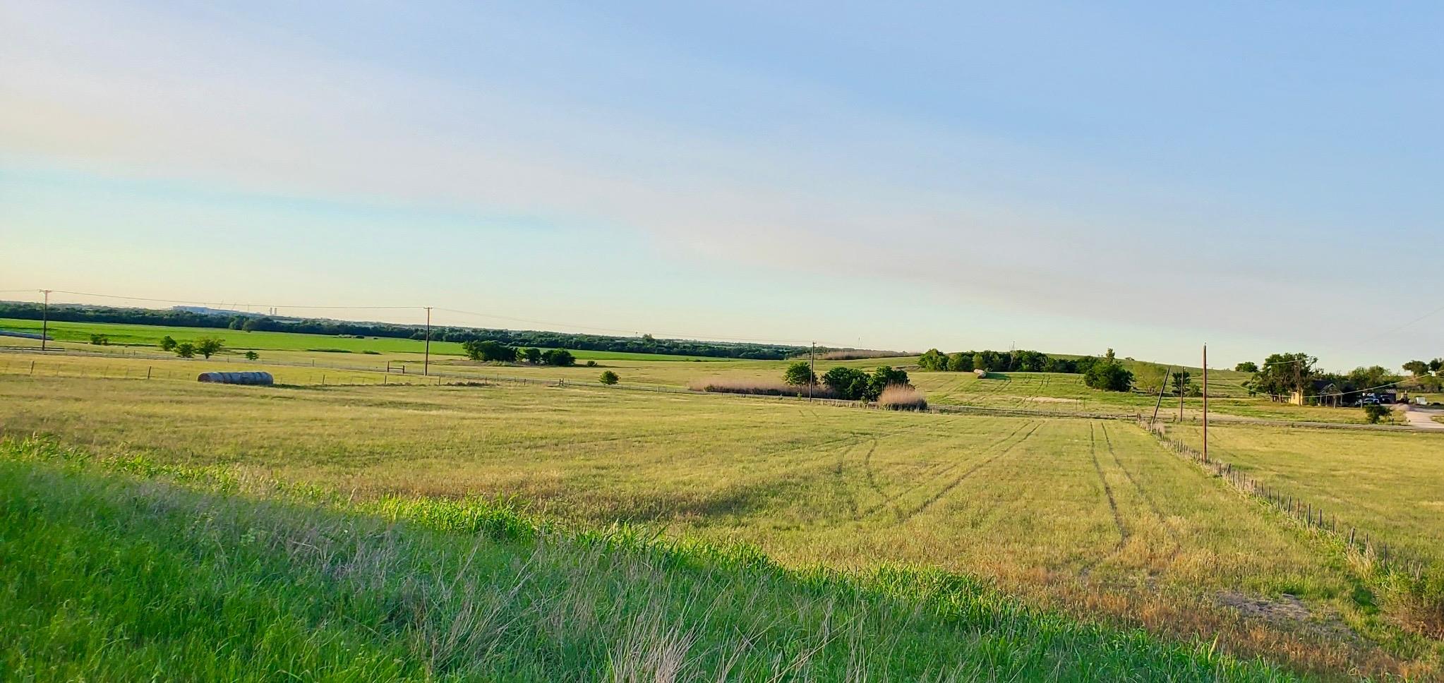 975 County Rd 458 (10 Acres), Coupland, TX 78615