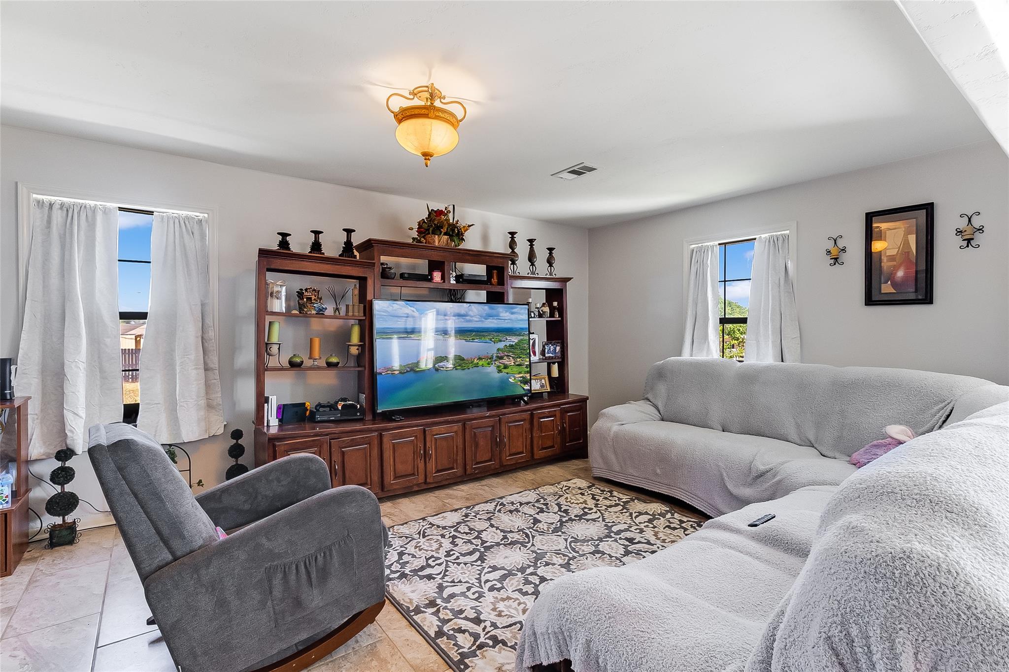 300 Avenue T, Marble Falls, TX 78654
