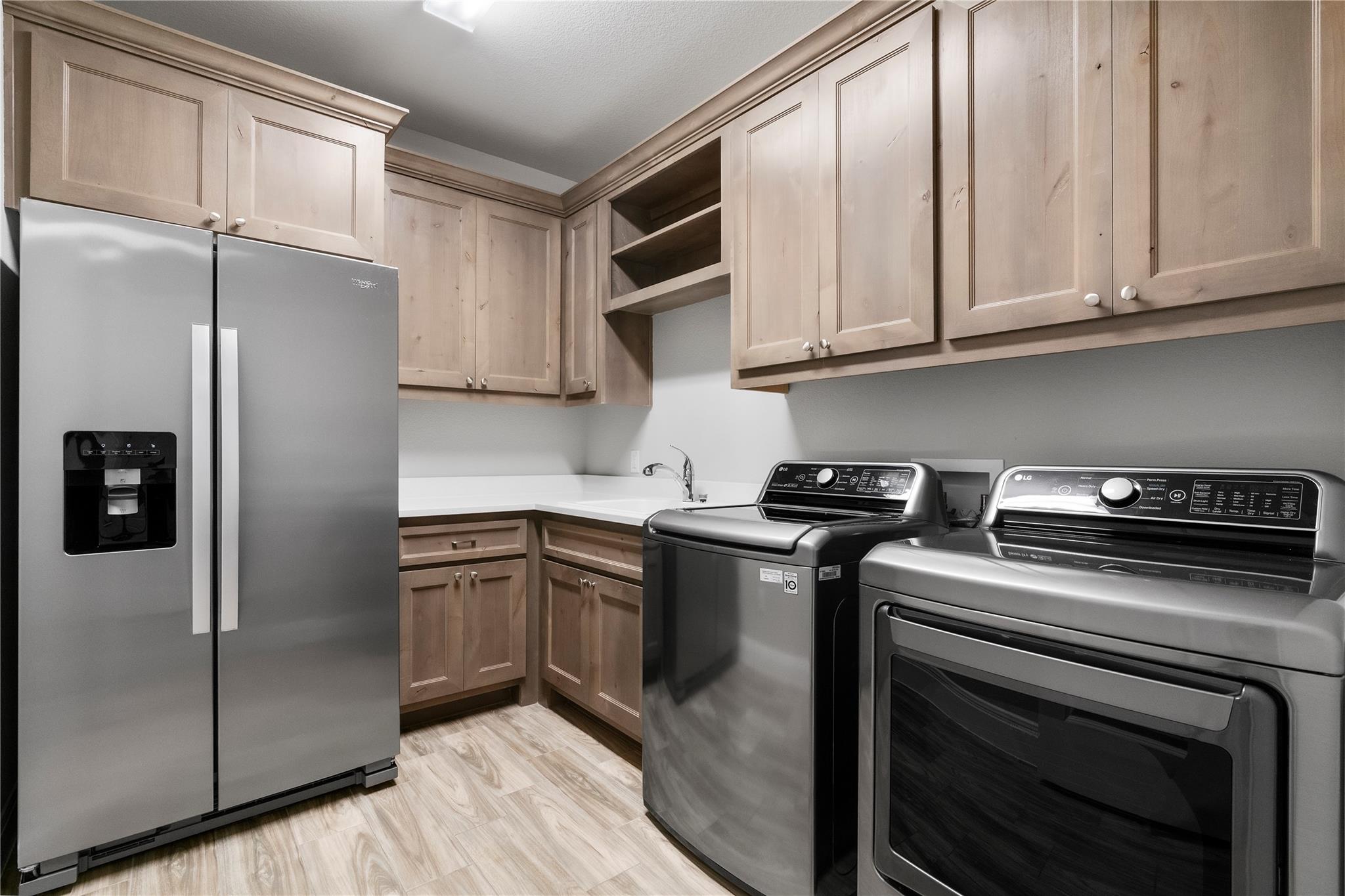 2033 Portobello Rd, Leander, TX 78641