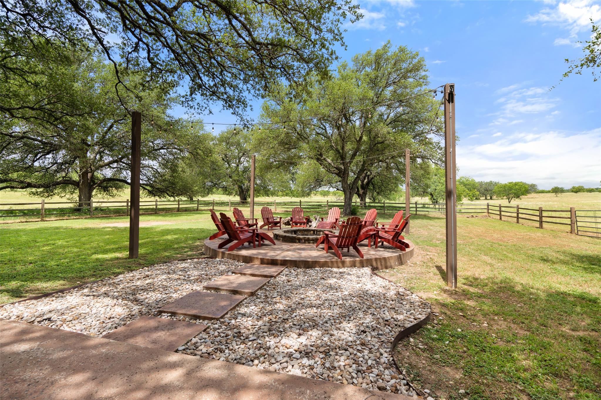 24434 E Highway 71, Horseshoe Bay, TX 78657
