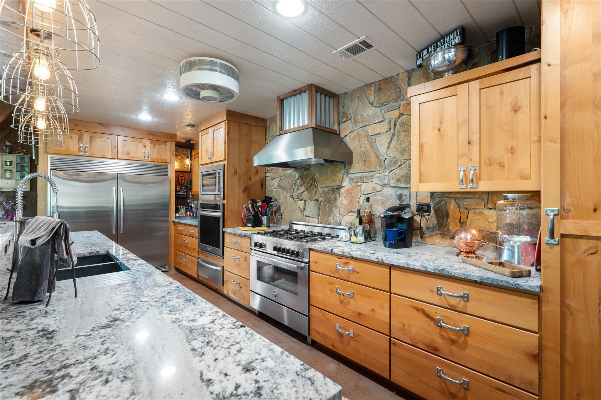 24434 E Highway 71, Horseshoe Bay, TX 78657