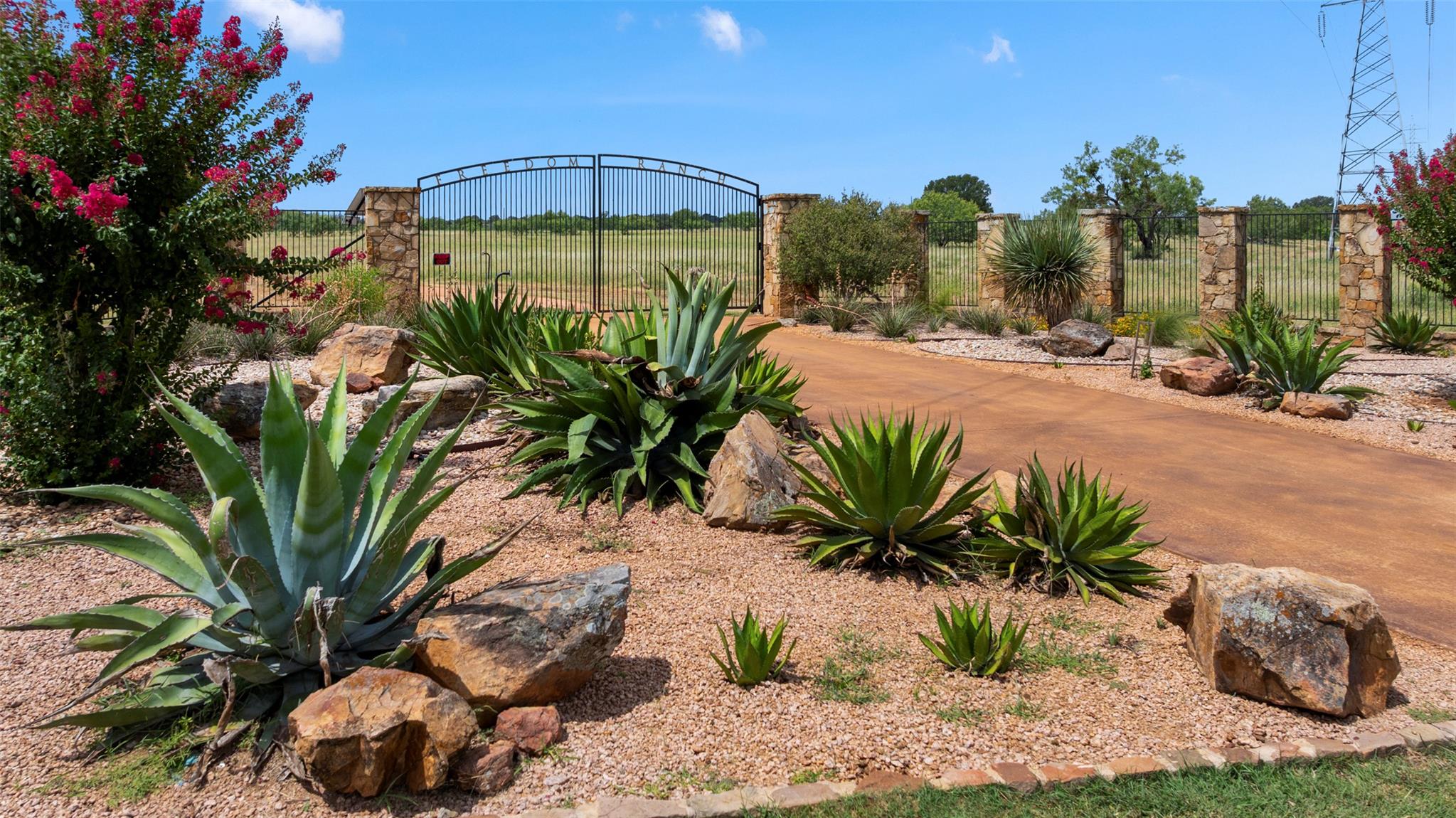 24434 E Highway 71, Horseshoe Bay, TX 78657