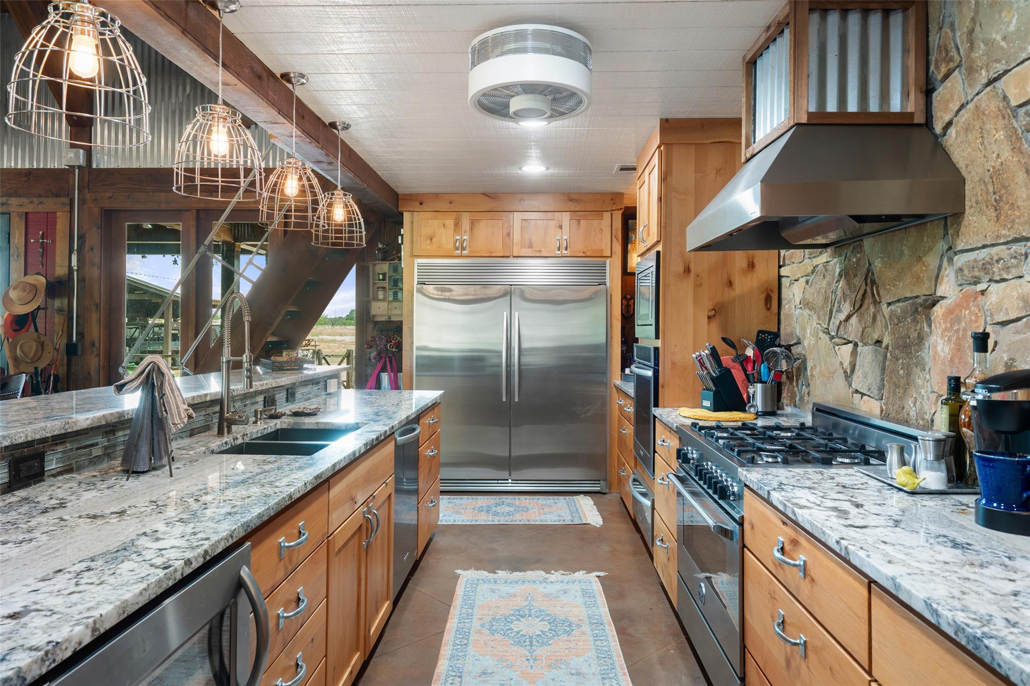 24434 E Highway 71, Horseshoe Bay, TX 78657