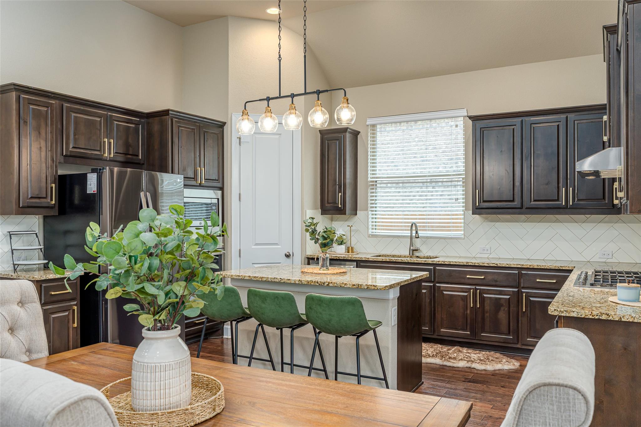 2421 Carretera Dr, Leander, TX 78641
