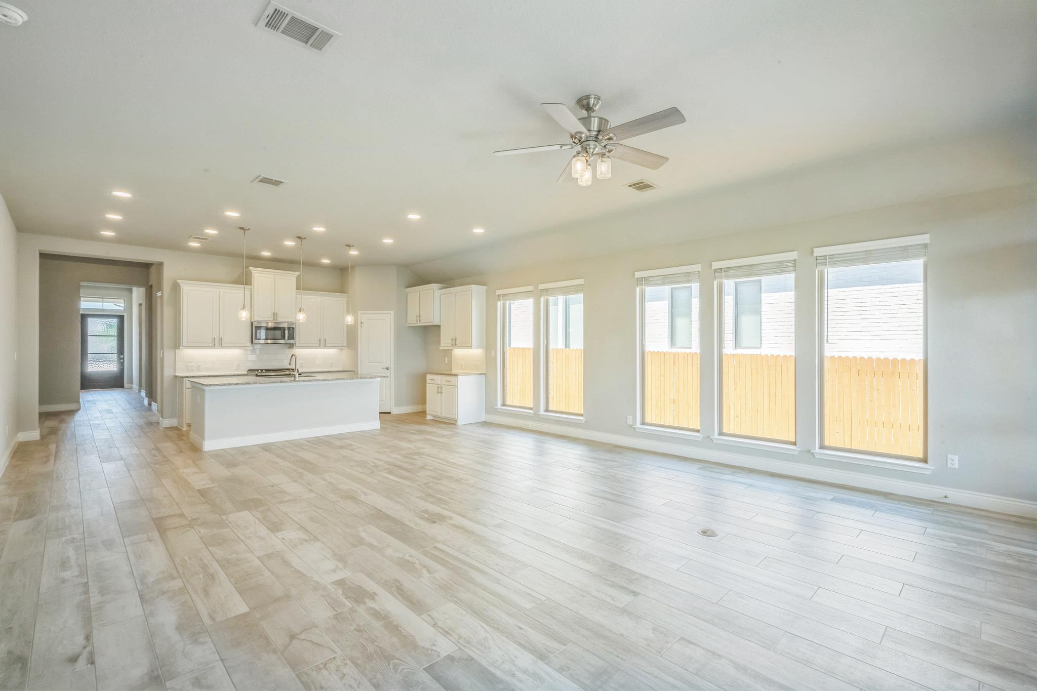 451 Carpenter Hill Dr, Buda, TX 78610